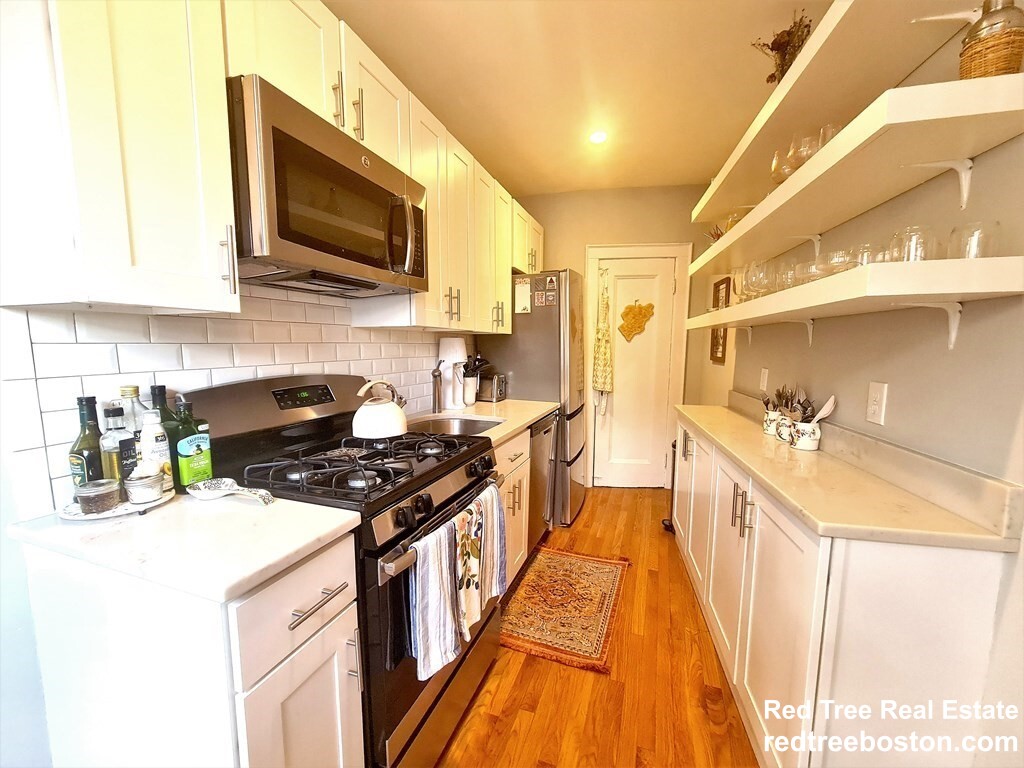 90 Kilsyth, Brighton