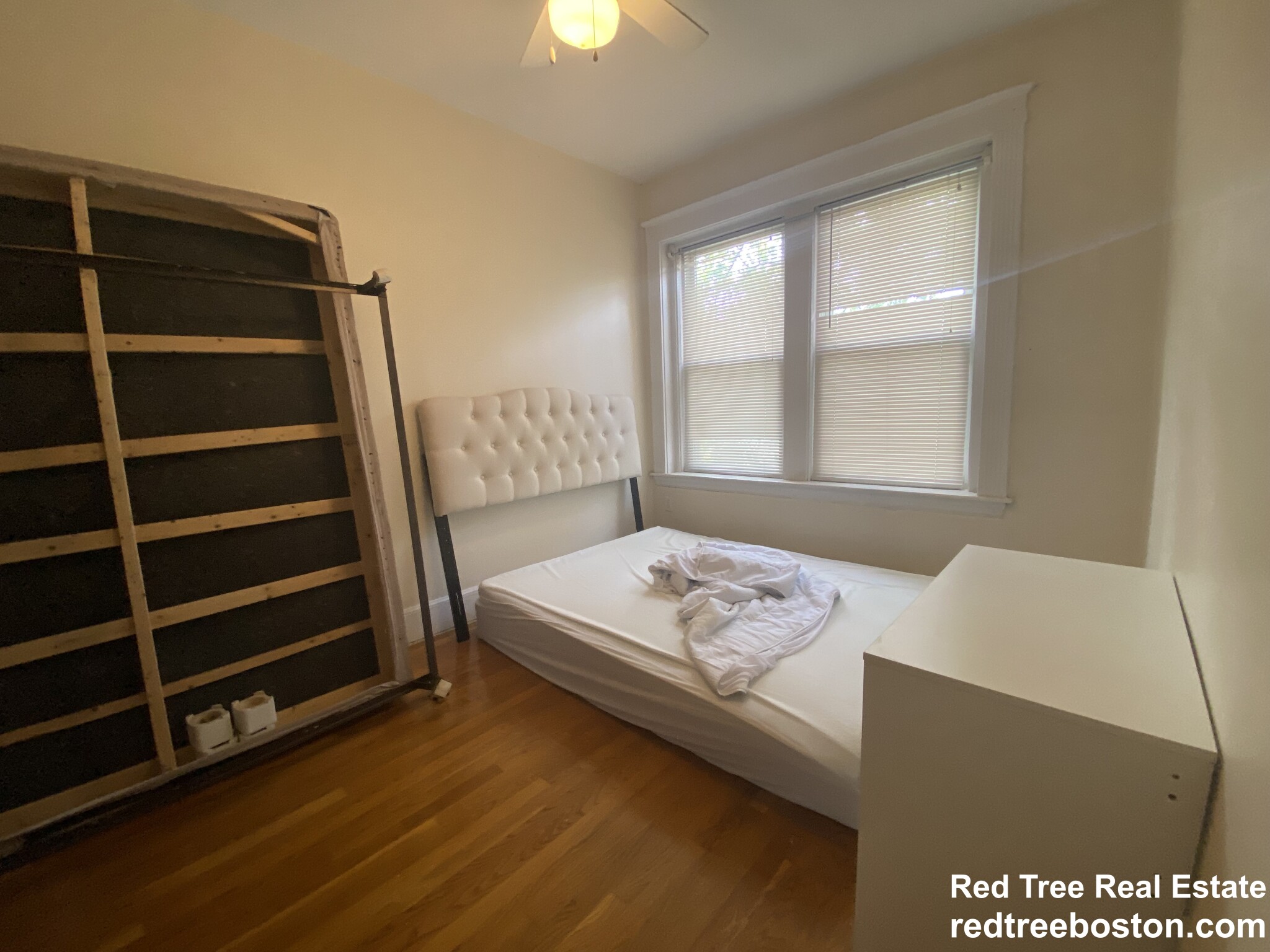 56 Cummings Rd, Brighton