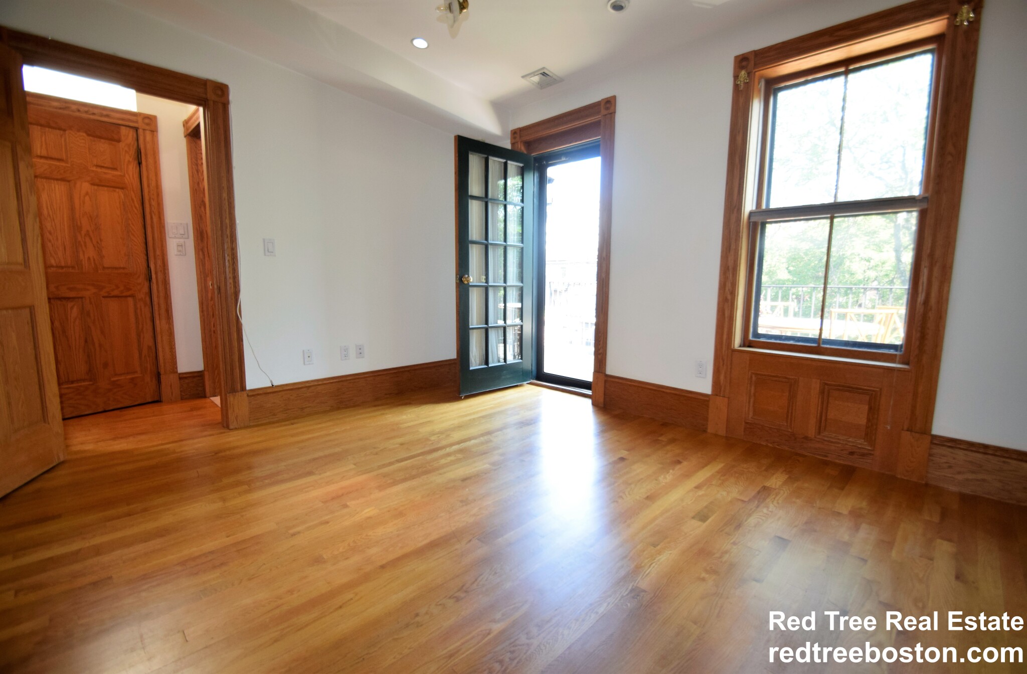 17 Holyoke St, South End