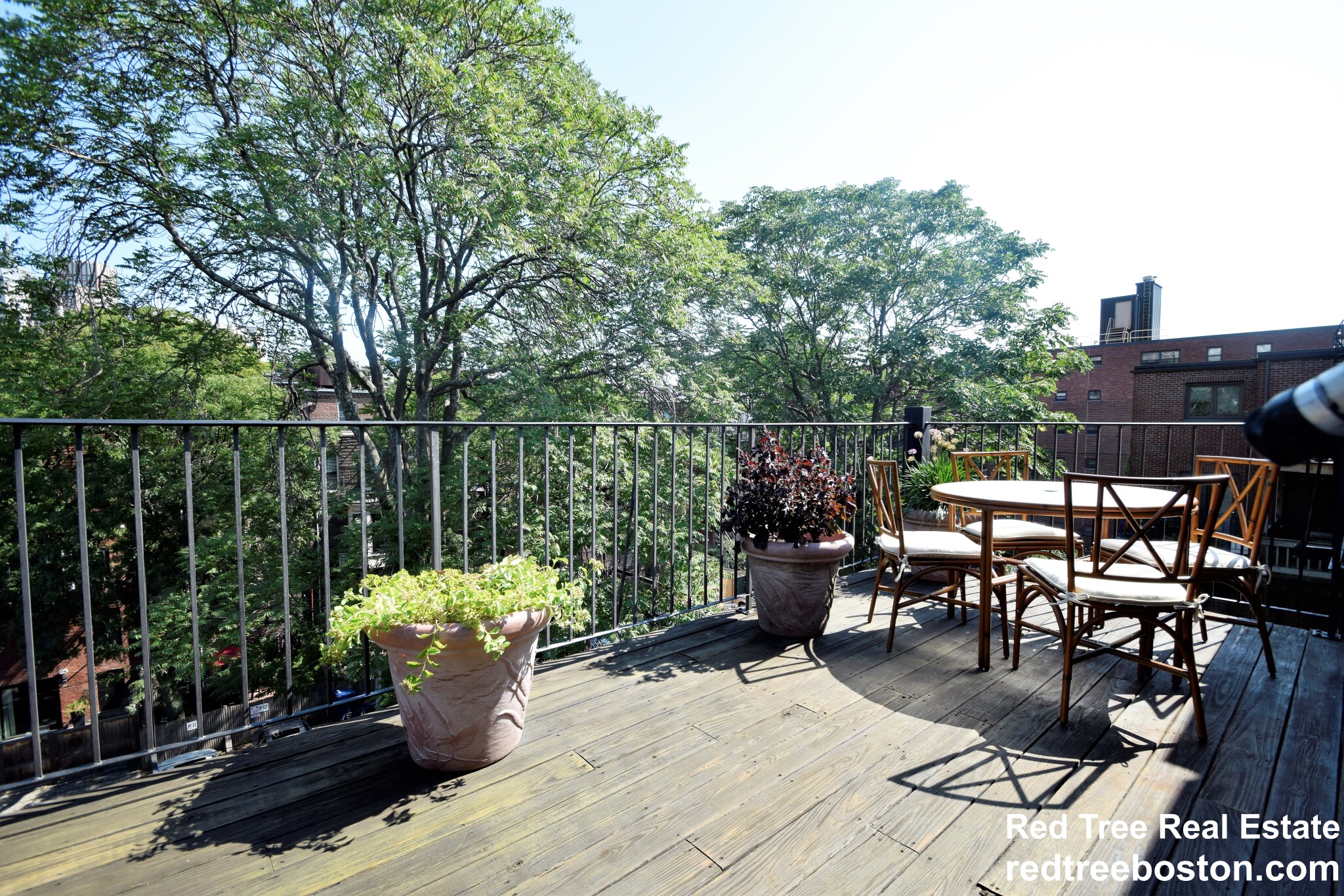 17 Holyoke St, South End