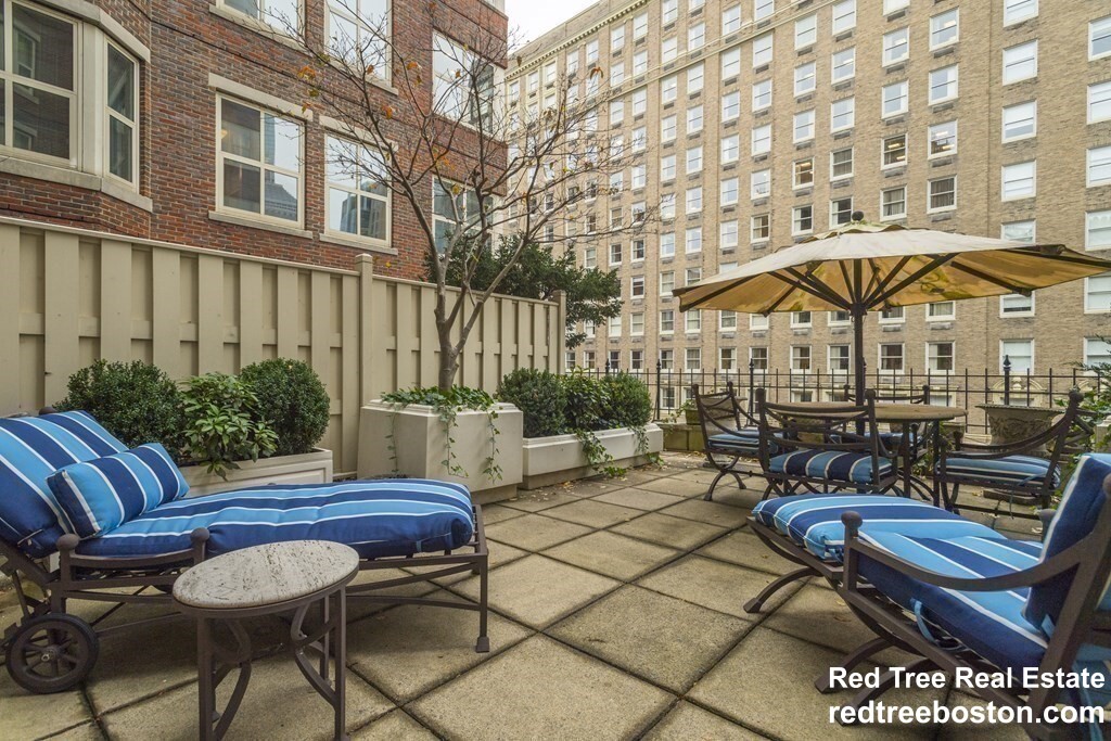 300 Boylston St, Back Bay