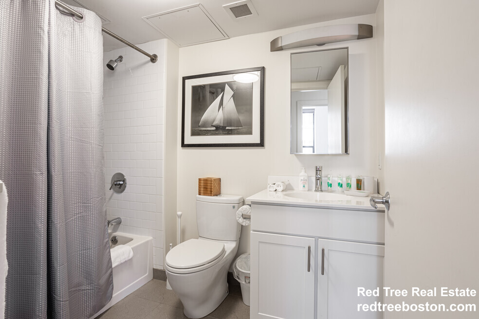 8 Winter St, Midtown