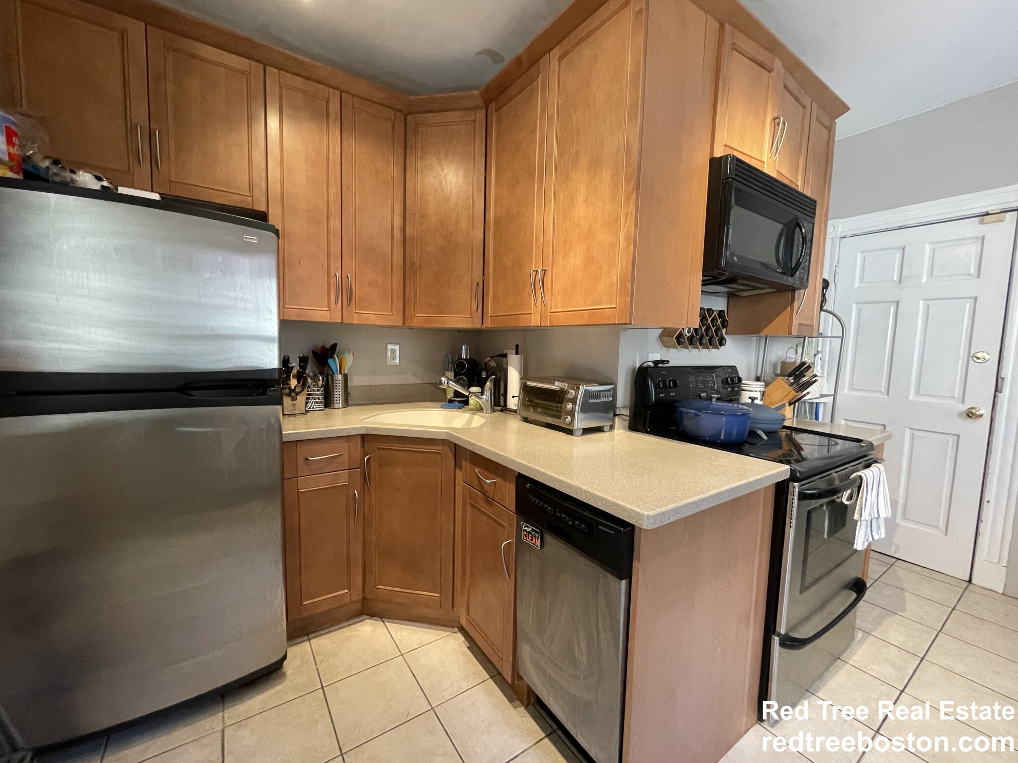 46 Orkney Rd, Brighton