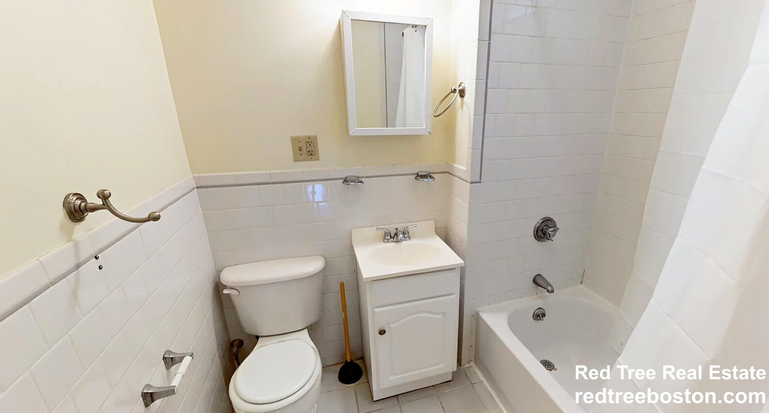 120 Peterborough St, Fenway