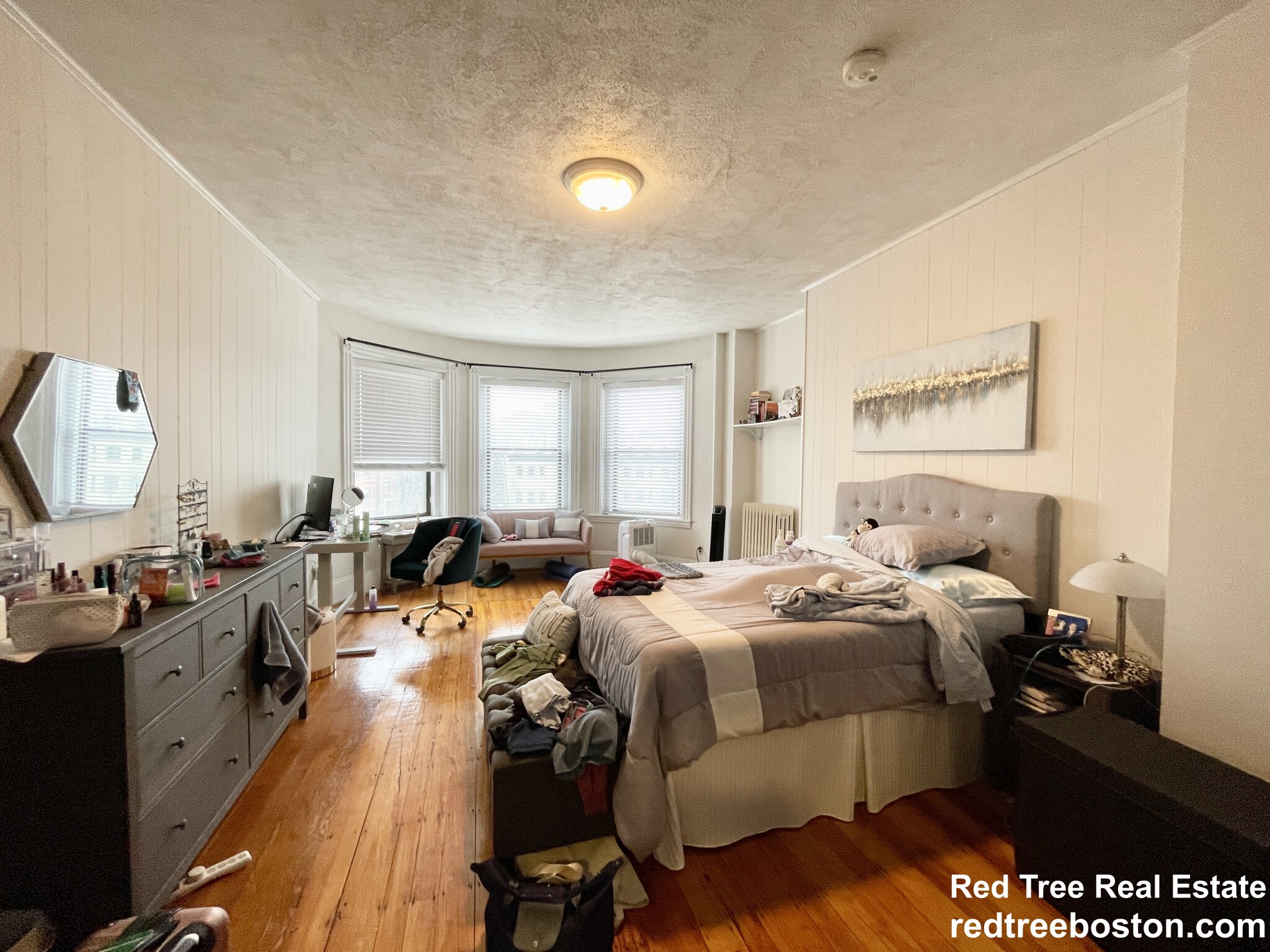 914 Beacon St, Fenway