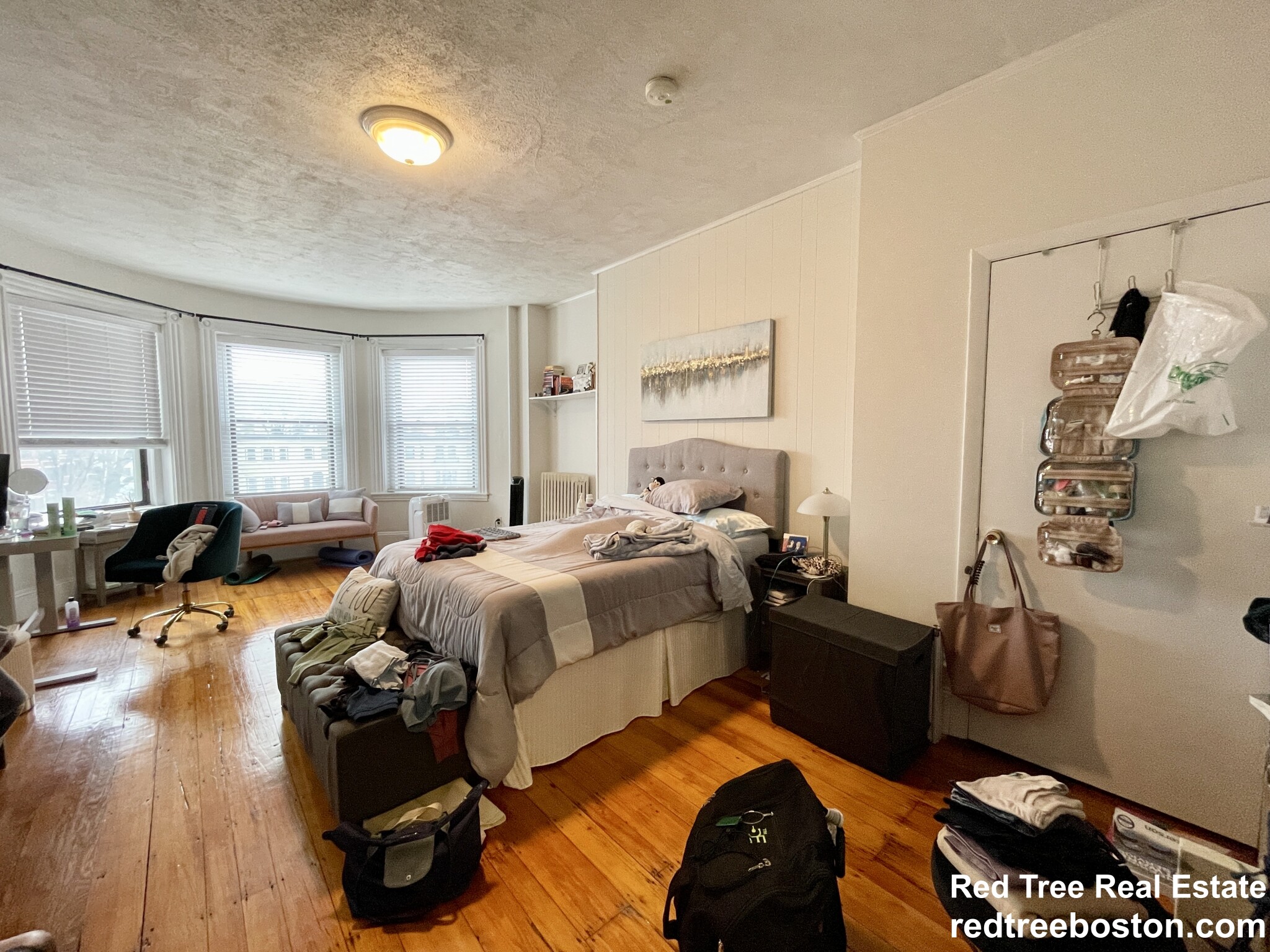 914 Beacon St, Fenway