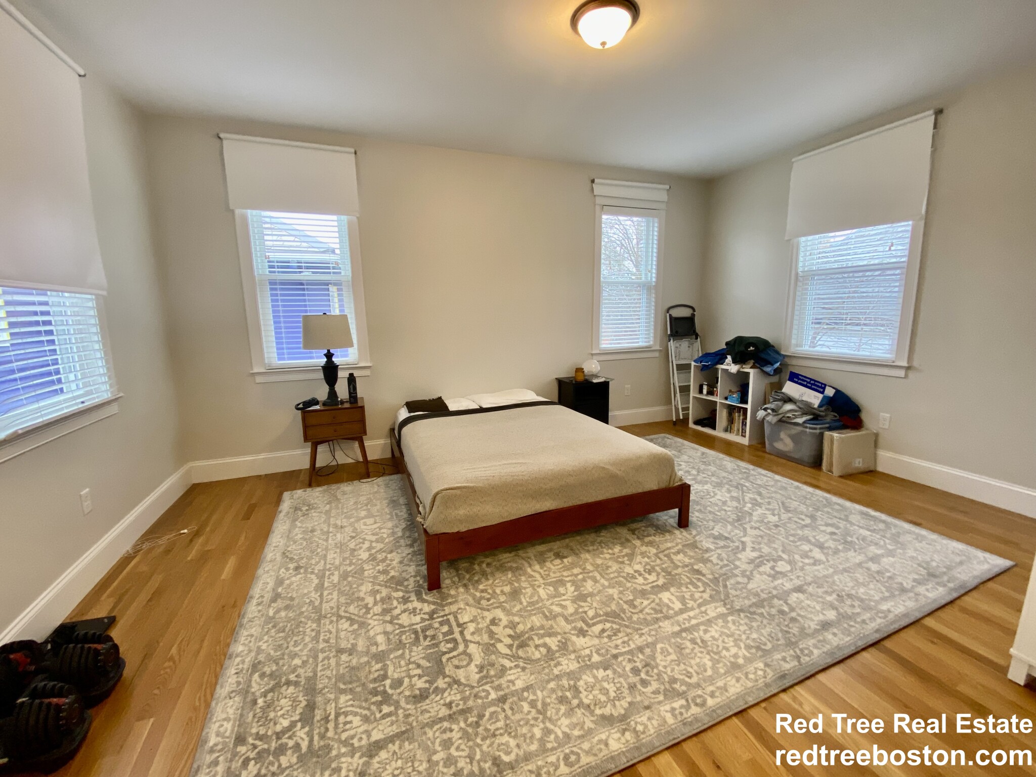 405 South Huntington Ave, Jamaica Plain