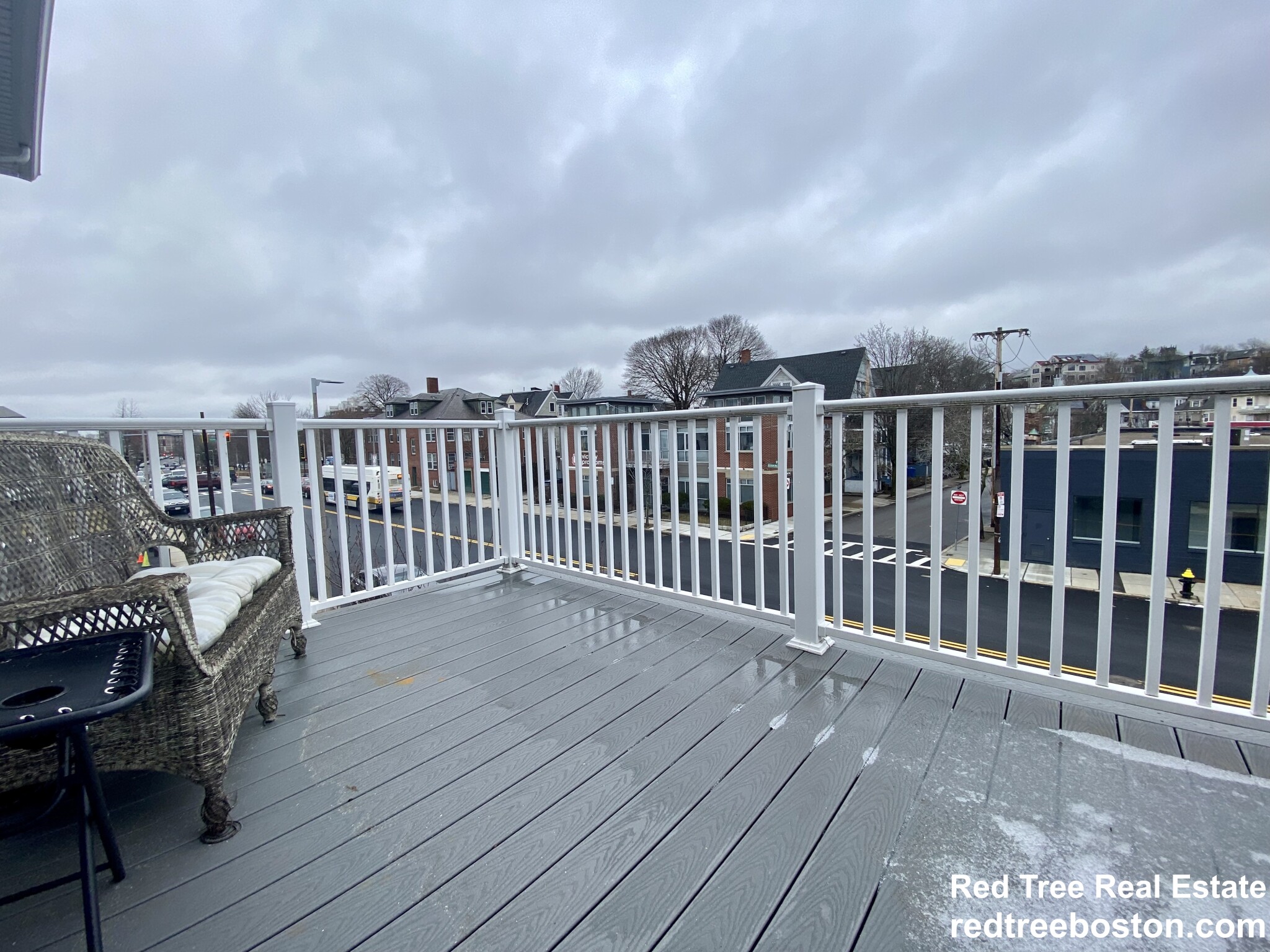 405 South Huntington Ave, Jamaica Plain