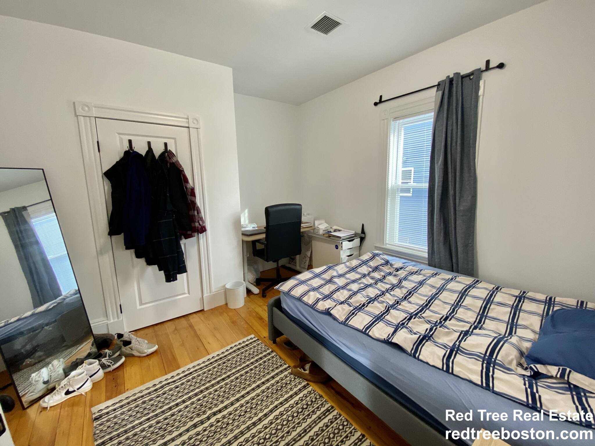 39 Goldsmith St, Jamaica Plain