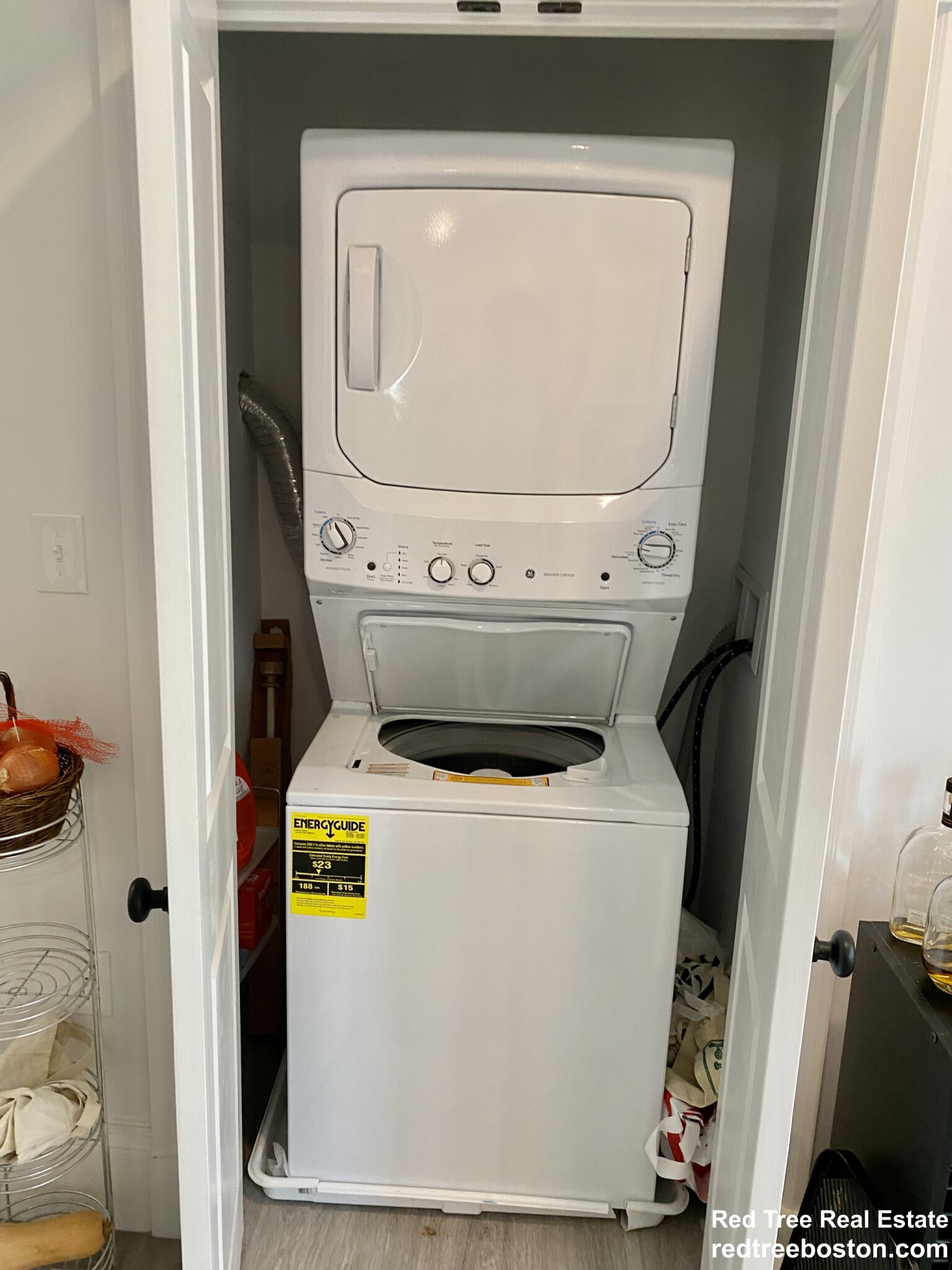 39 Goldsmith St, Jamaica Plain