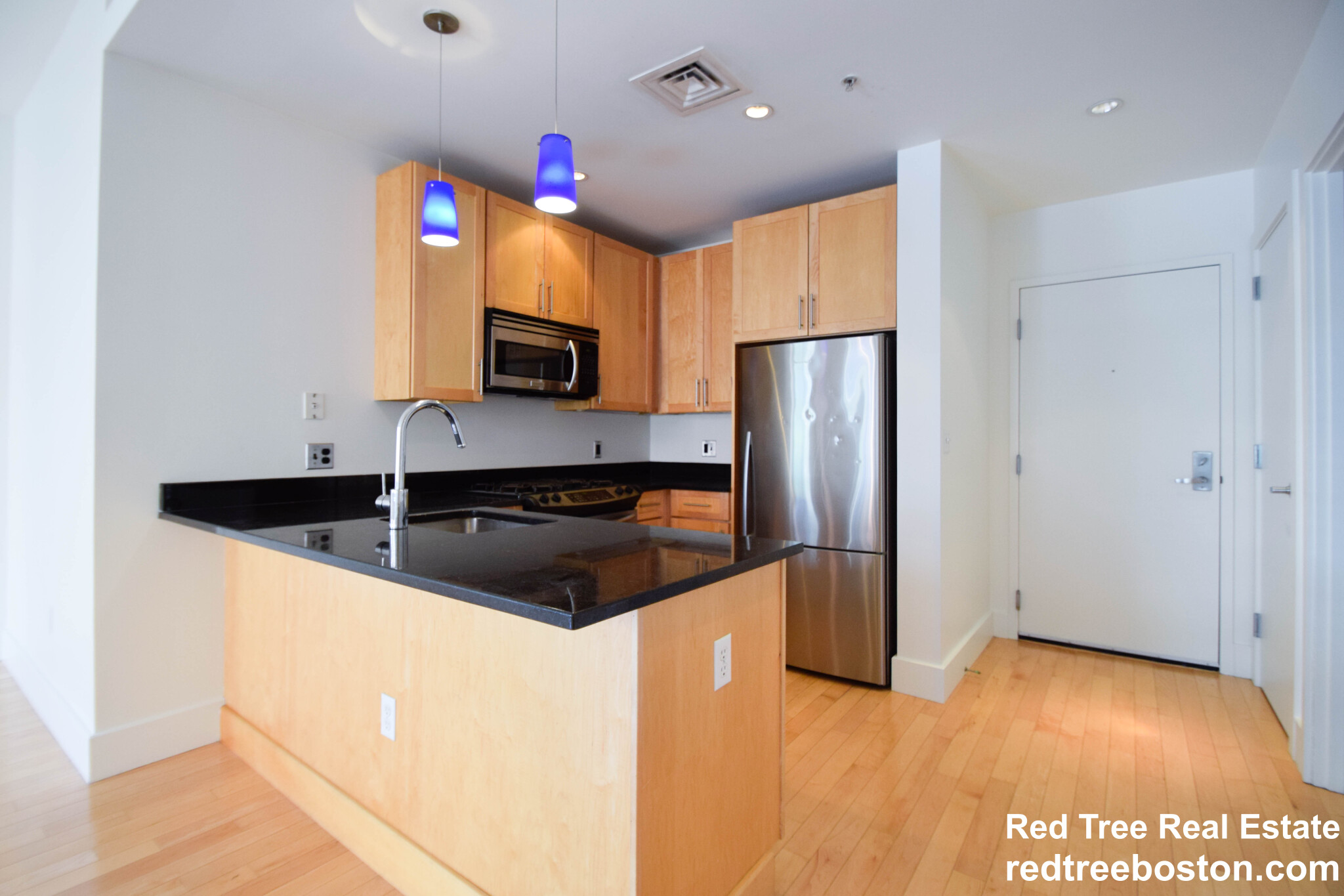 181 Essex St, Downtown