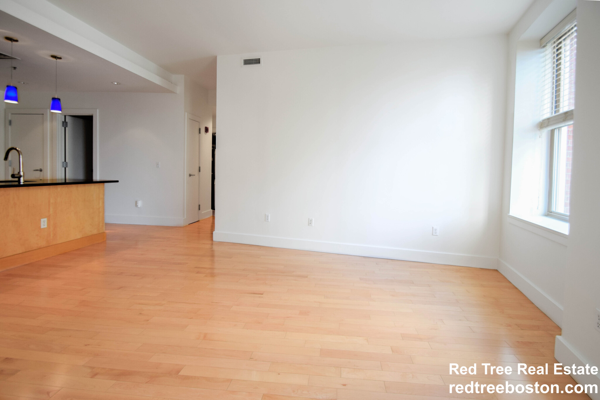 181 Essex St, Downtown