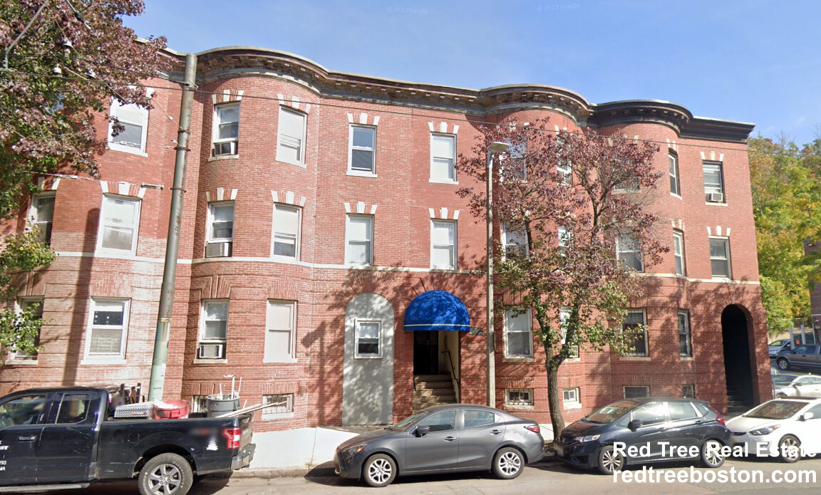 36 South Huntington Ave, Jamaica Plain