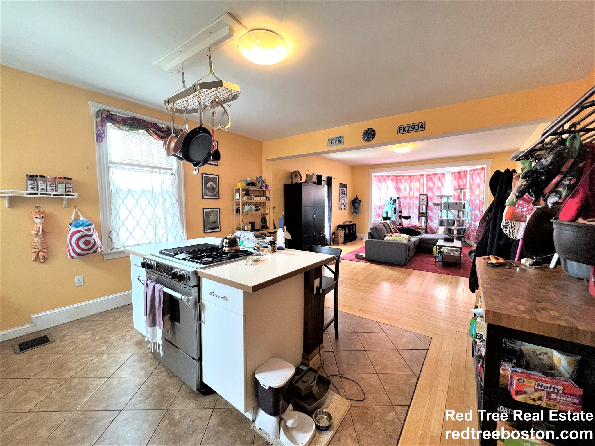 13 Centre St, Roxbury