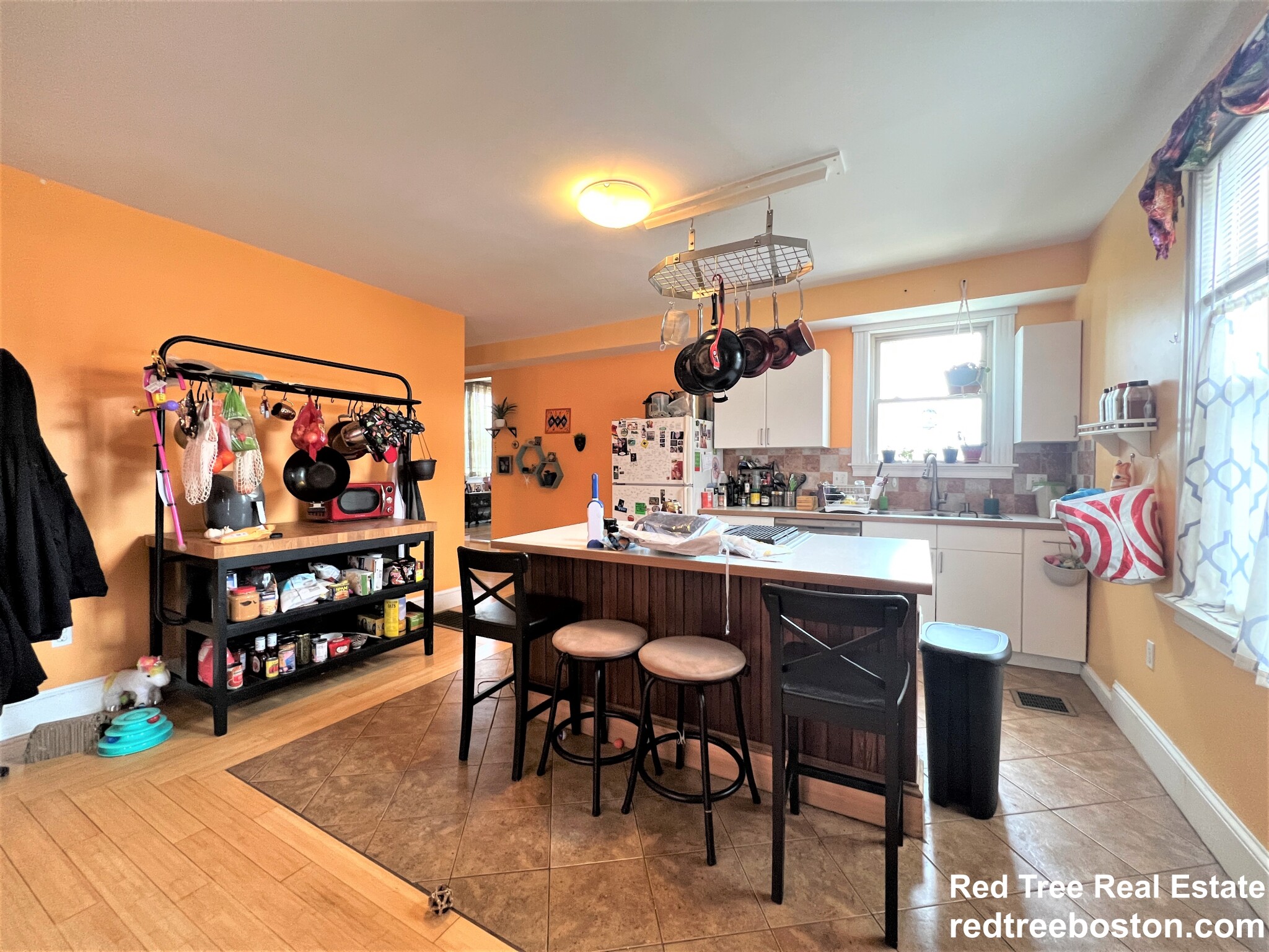 13 Centre St, Roxbury