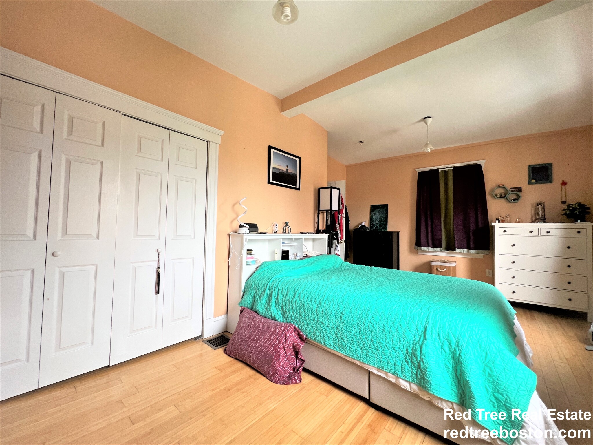 13 Centre St, Roxbury