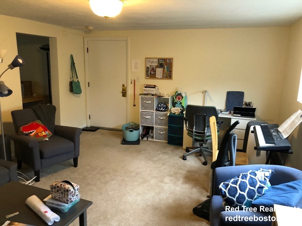 16 Westford St, Allston