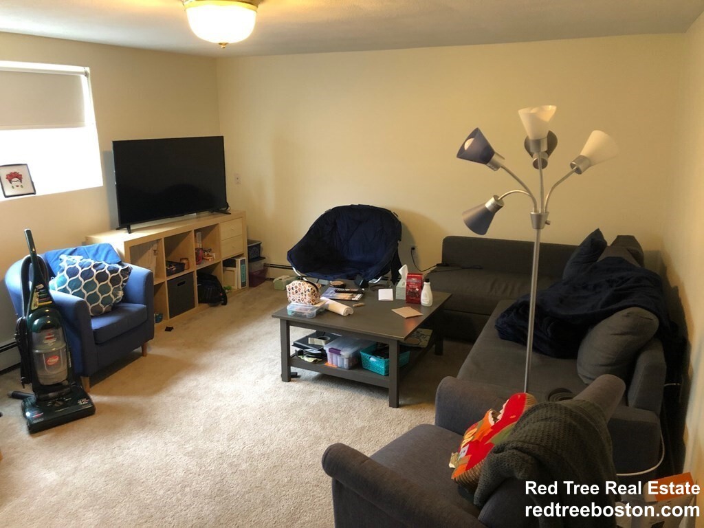 16 Westford St, Allston