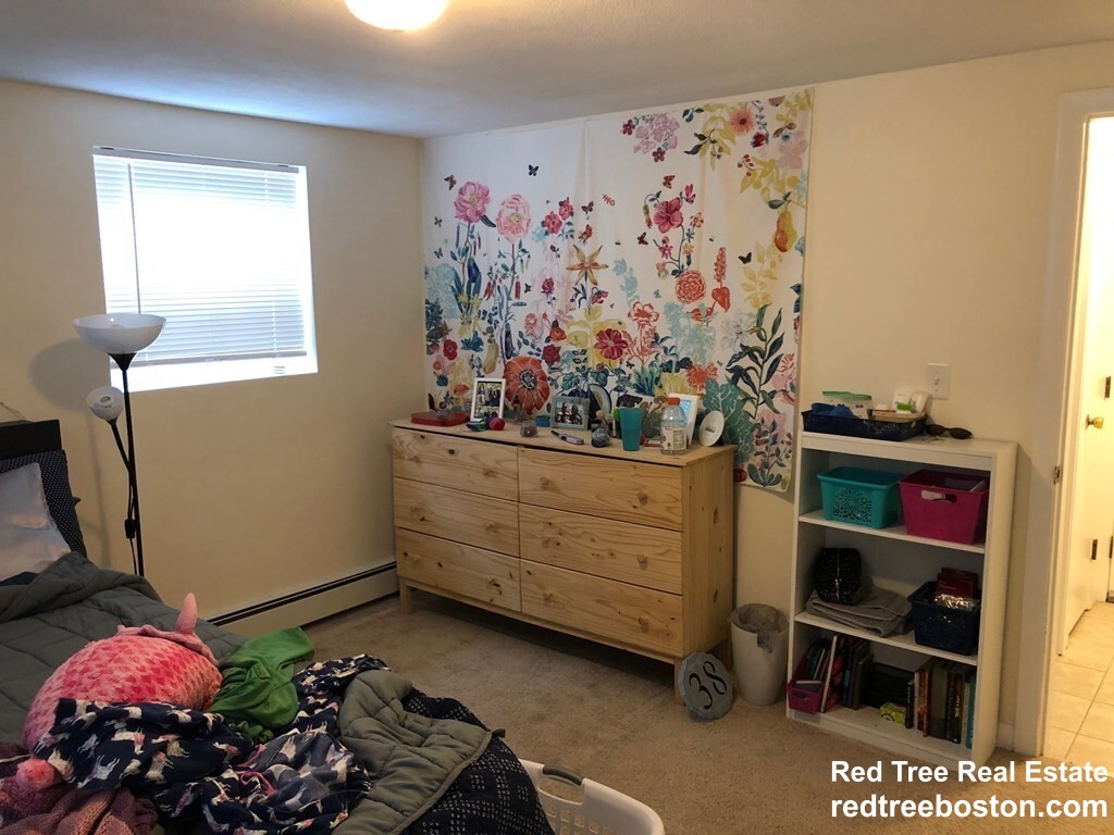 16 Westford St, Allston