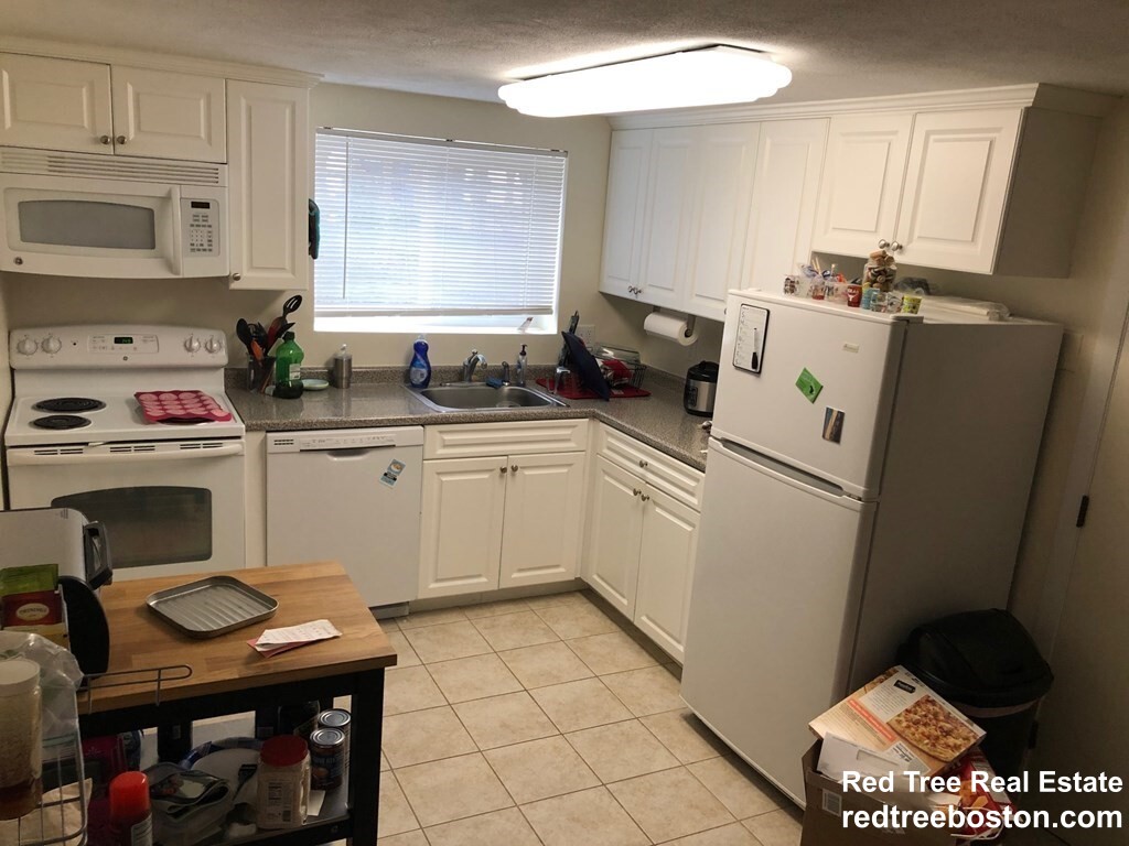 16 Westford St, Allston