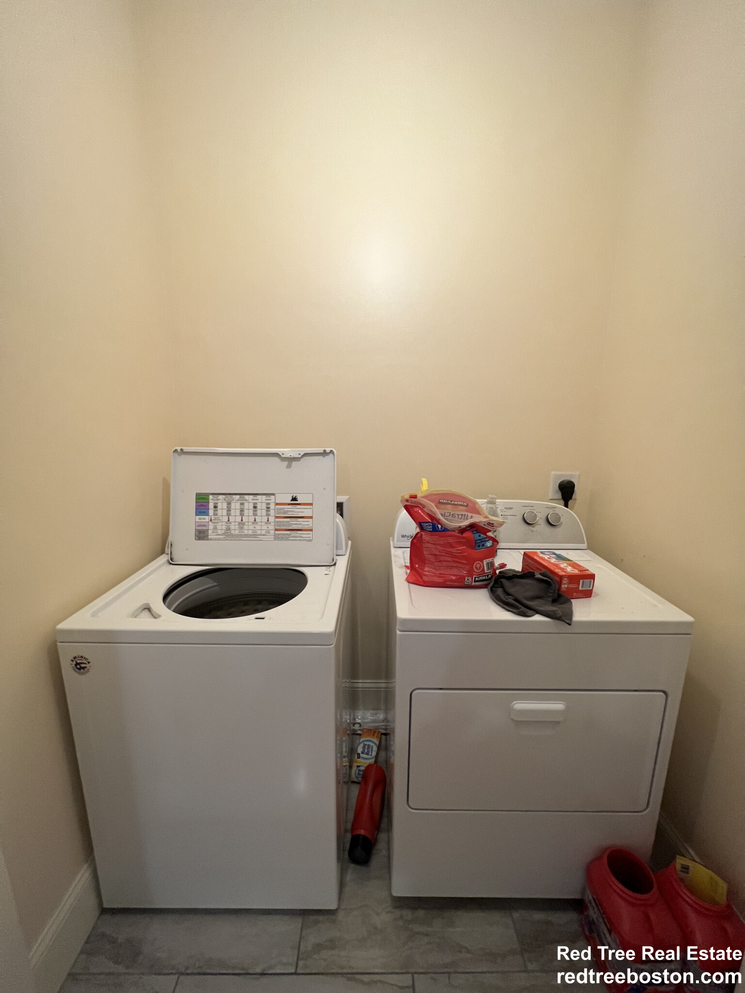 122 Tremont St, Brighton