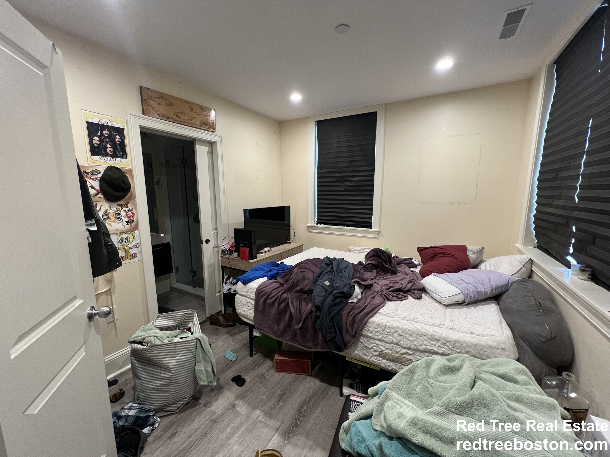 122 Tremont St, Brighton