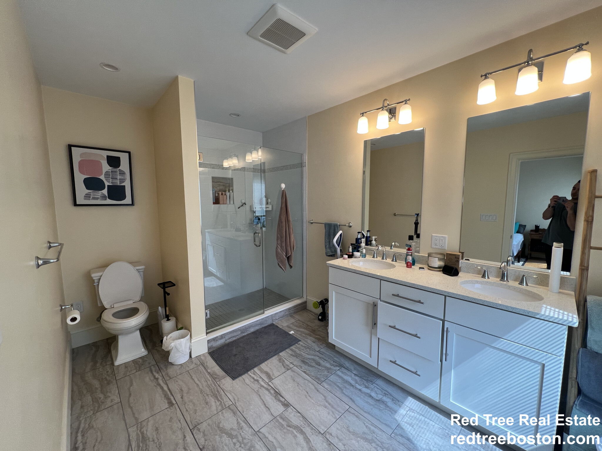 122 Tremont St, Brighton