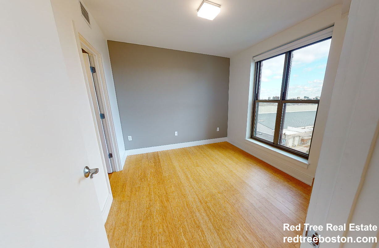 40 Malvern St, Allston