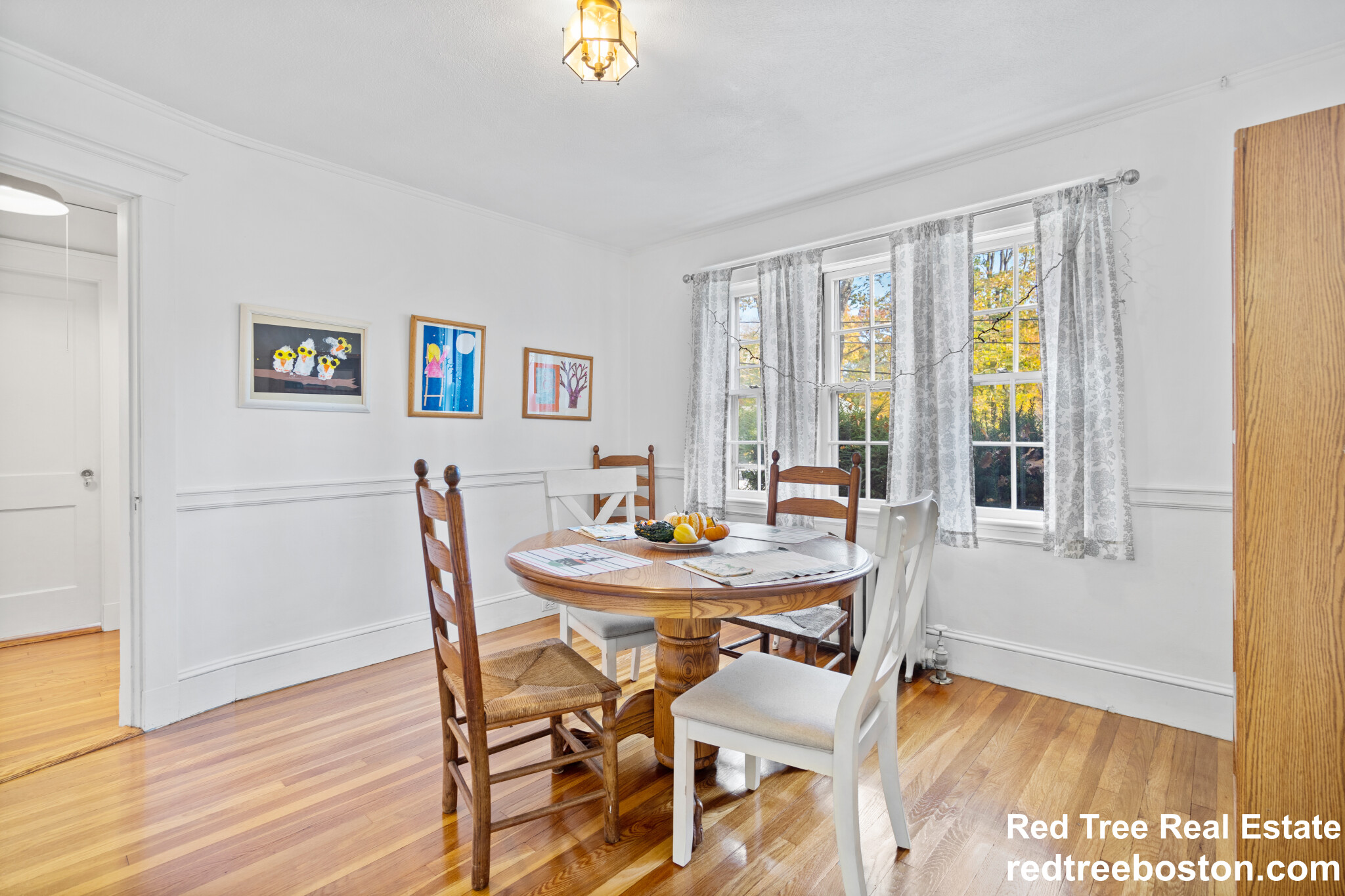 27 Oakwood Rd, Auburndale