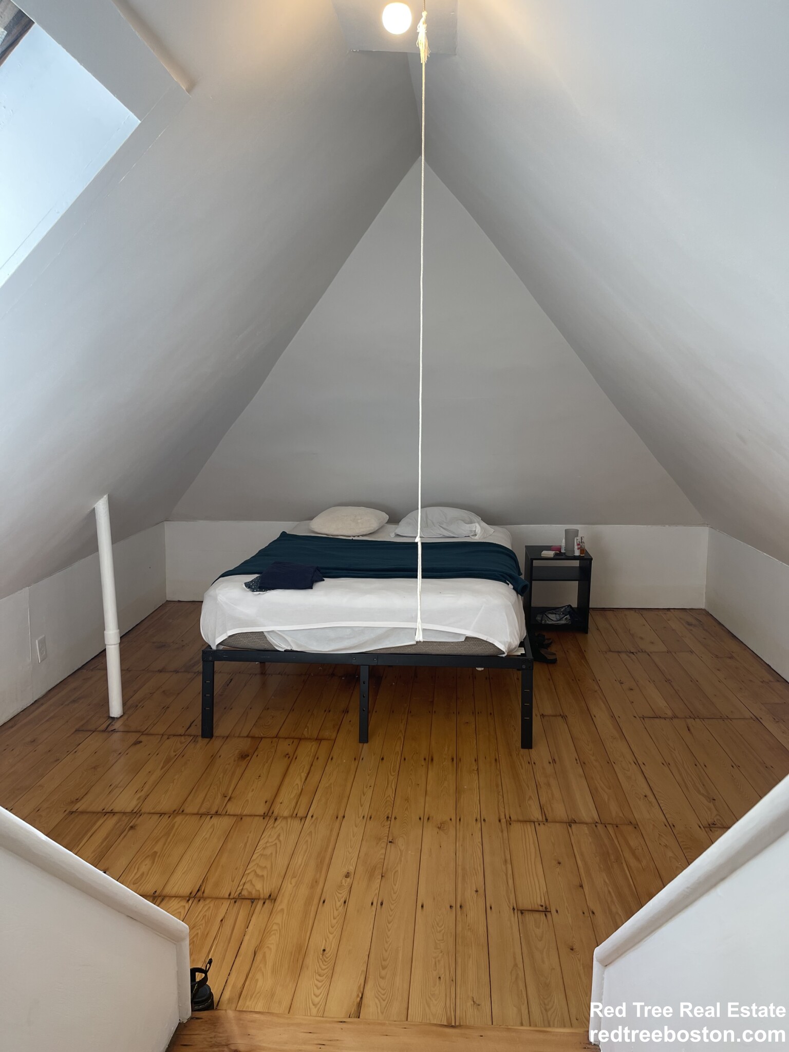 41 Elmore St, Roxbury