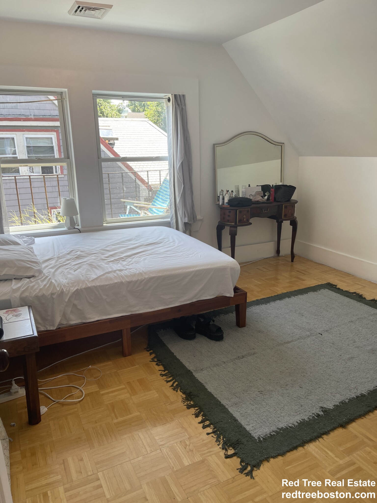 41 Elmore St, Roxbury