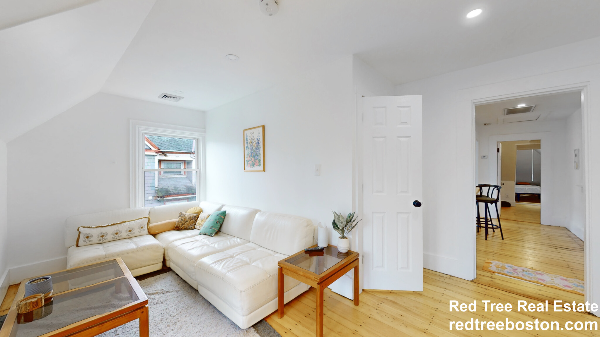 41 Elmore St, Roxbury