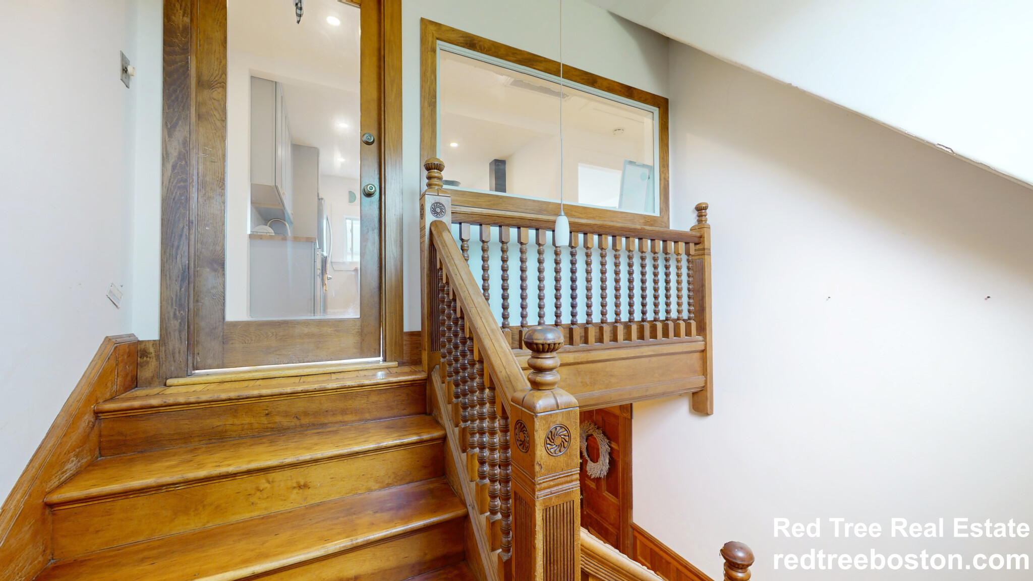 41 Elmore St, Roxbury