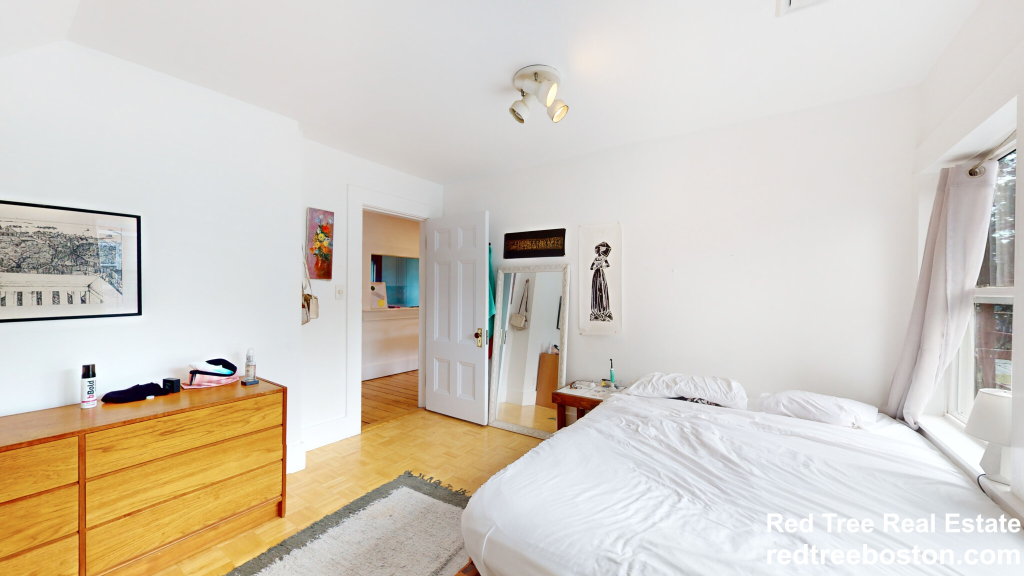 41 Elmore St, Roxbury