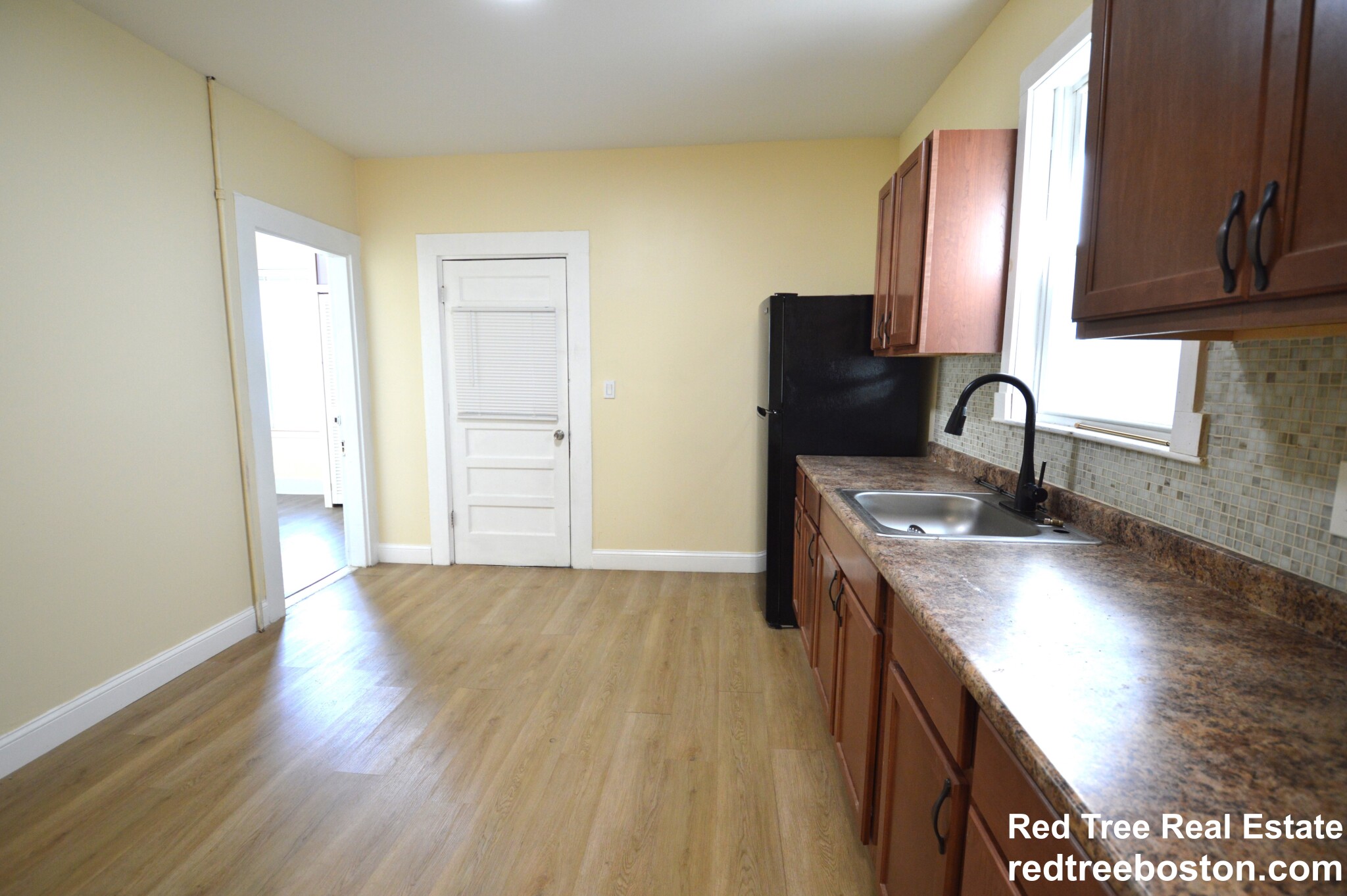 24 Weld Hill St, Jamaica Plain