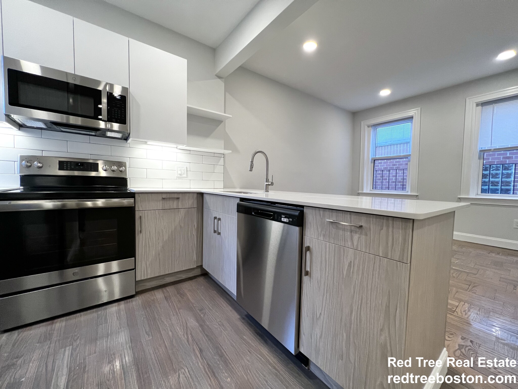 40 Queensberry St, Fenway