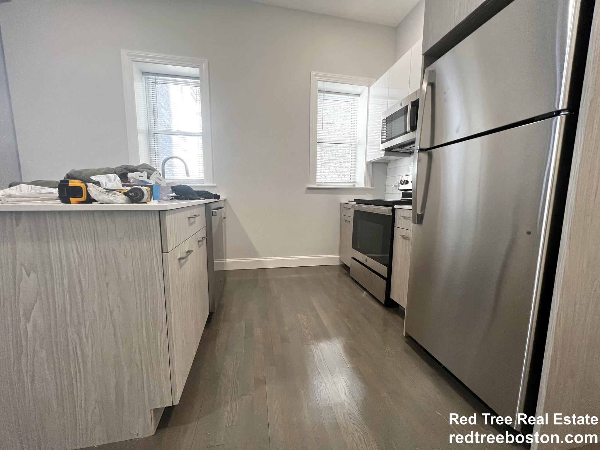 106 Queensberry St, Fenway