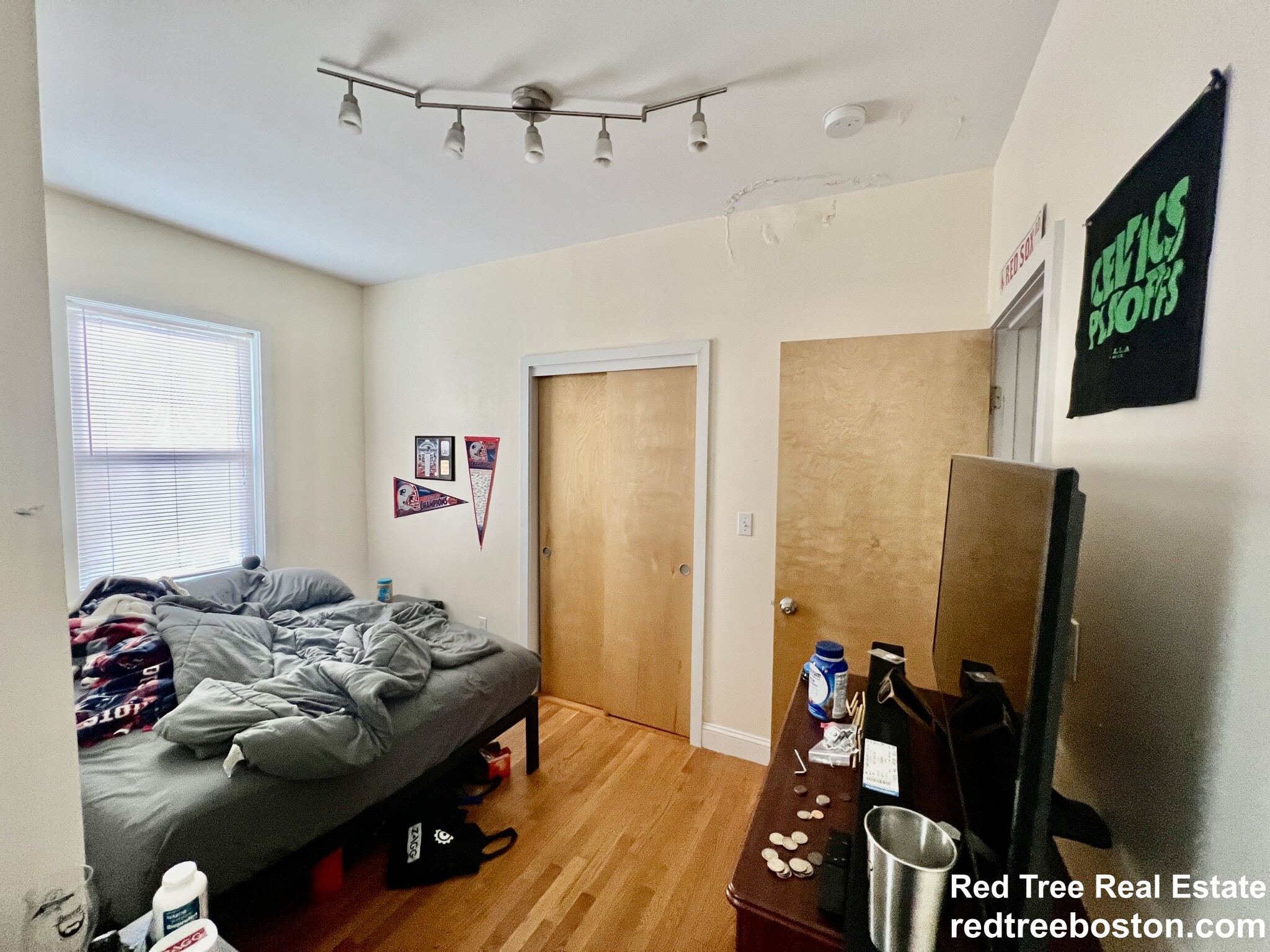 24 Ashford St, Allston