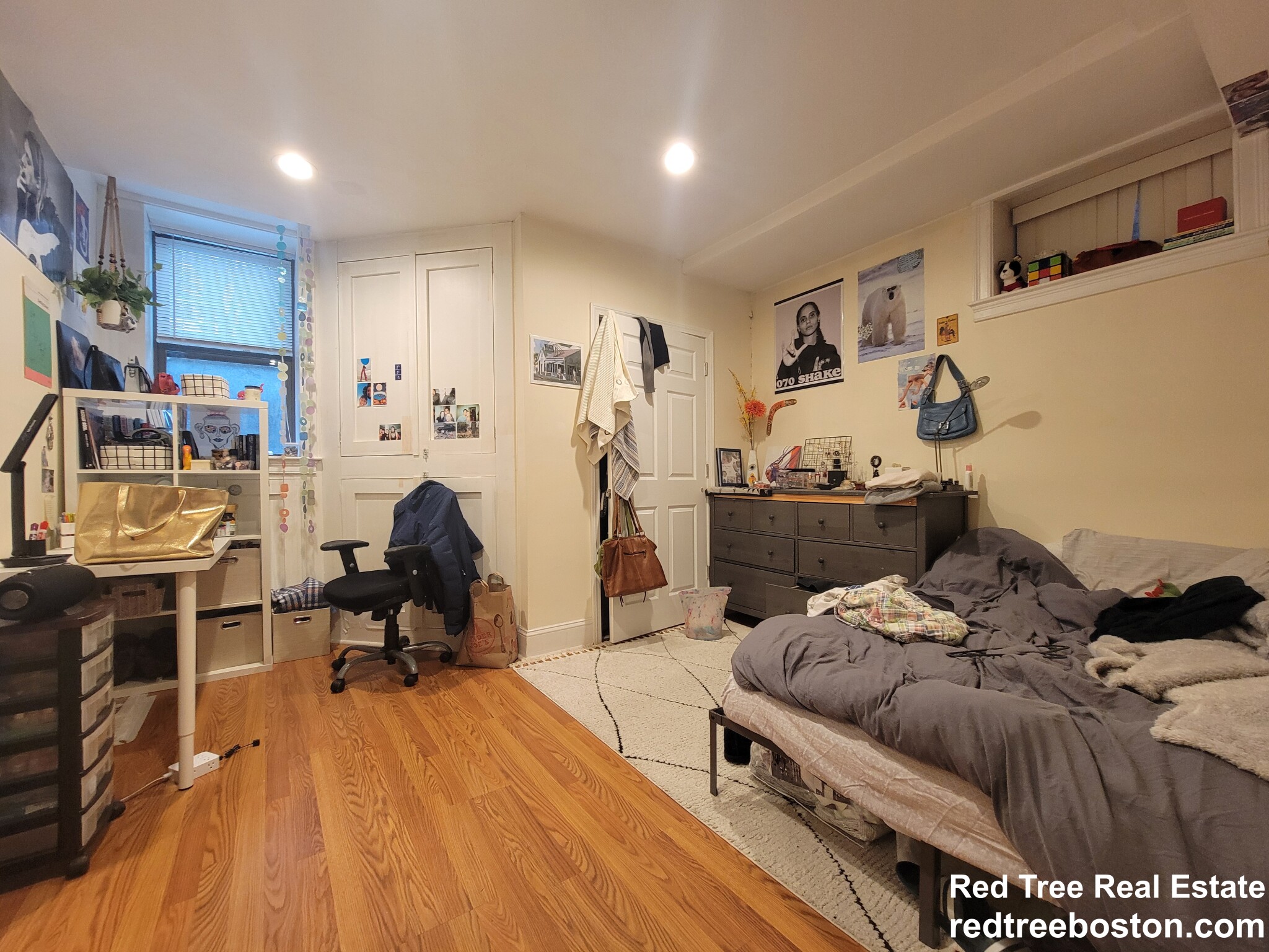 1203 Beacon St, Brookline