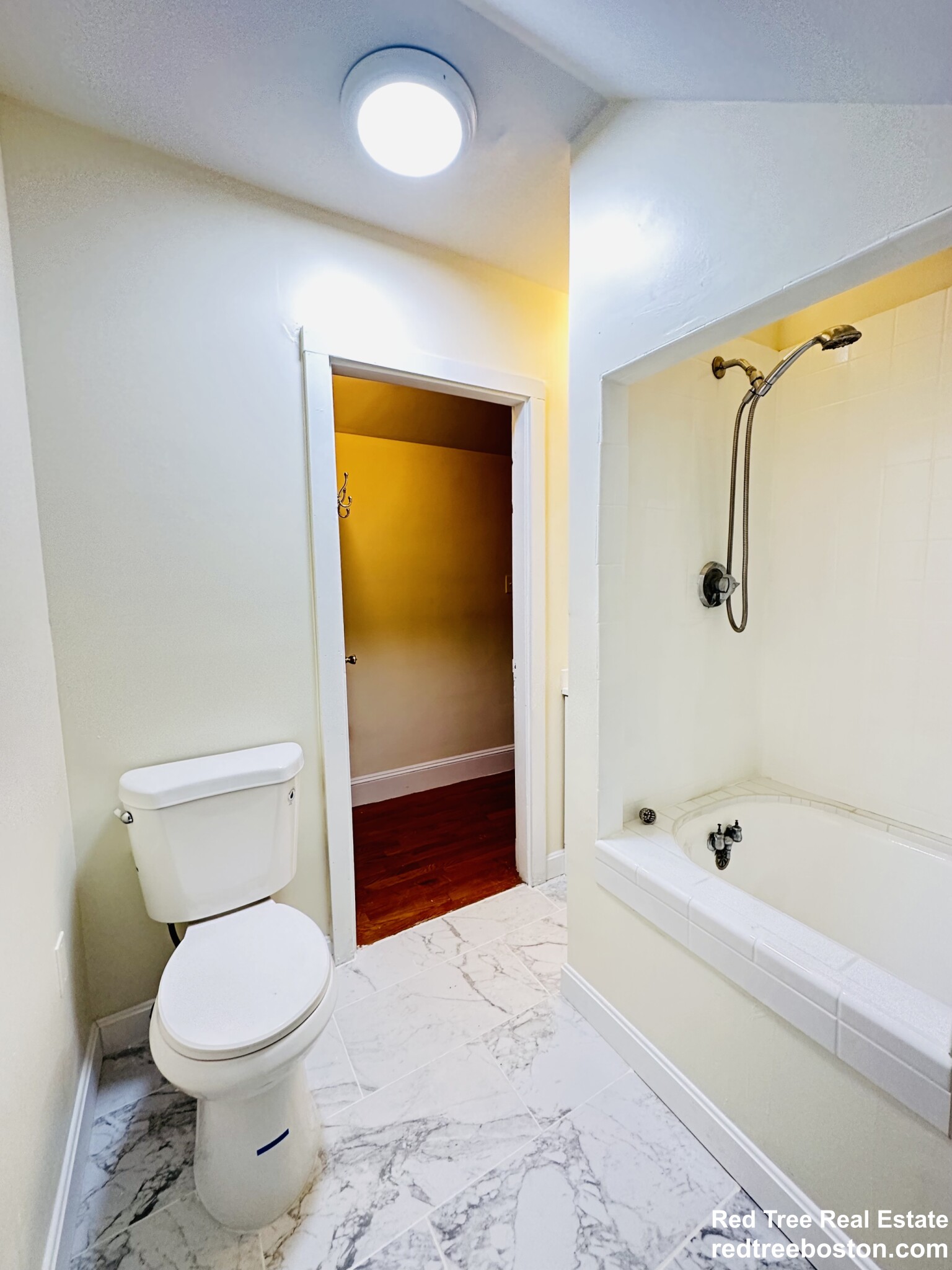 47R Creighton St, Jamaica Plain