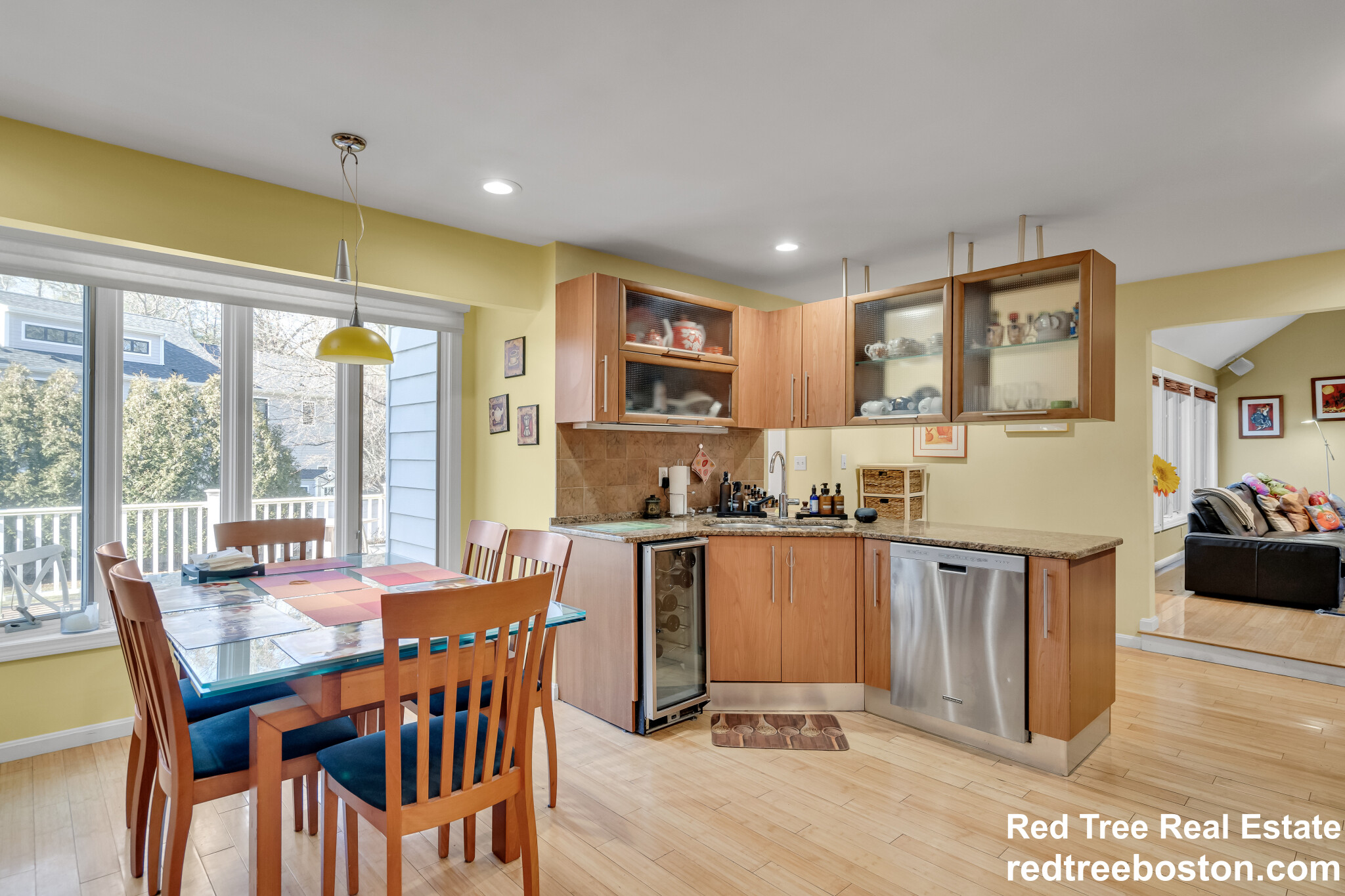 829 Chestnut St, Waban