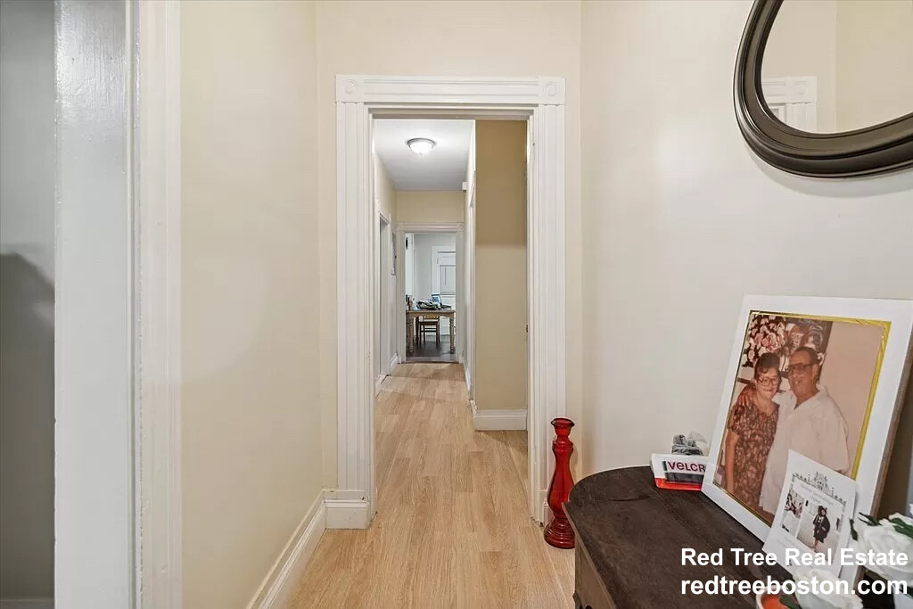 24 Weld Hill St, Jamaica Plain