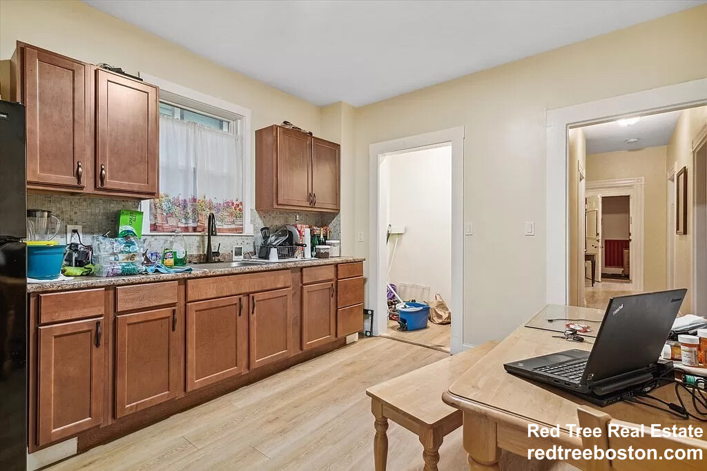 24 Weld Hill St, Jamaica Plain