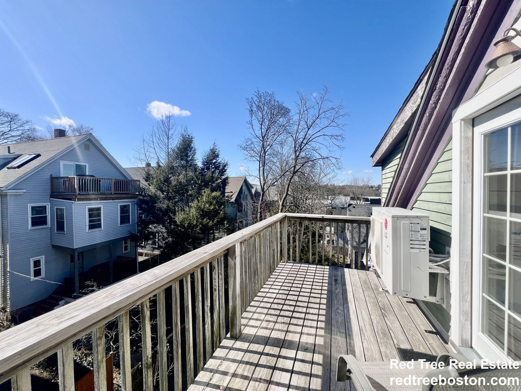 69 Woodlawn St, Jamaica Plain