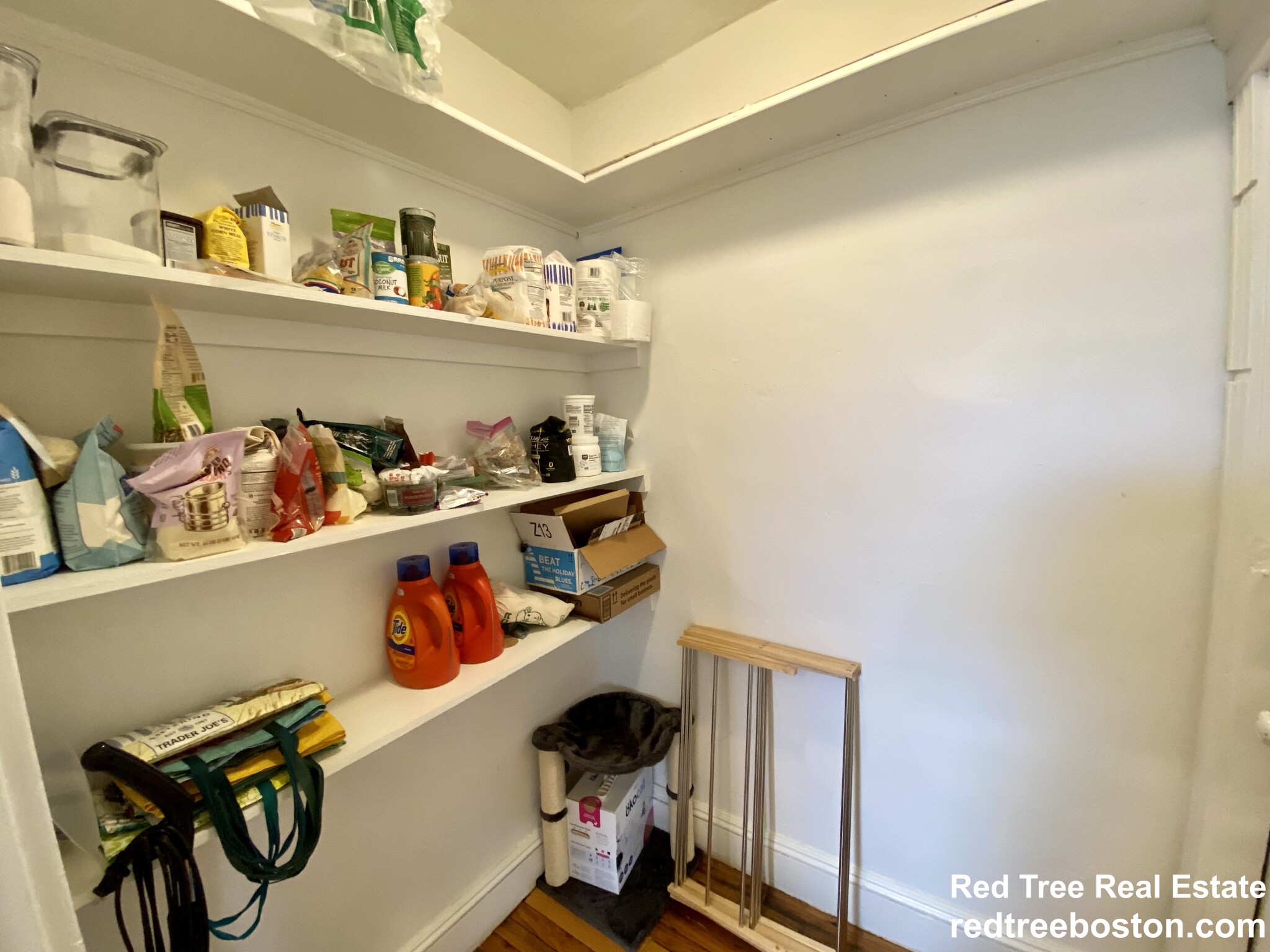 24 Saint Peter St, Jamaica Plain