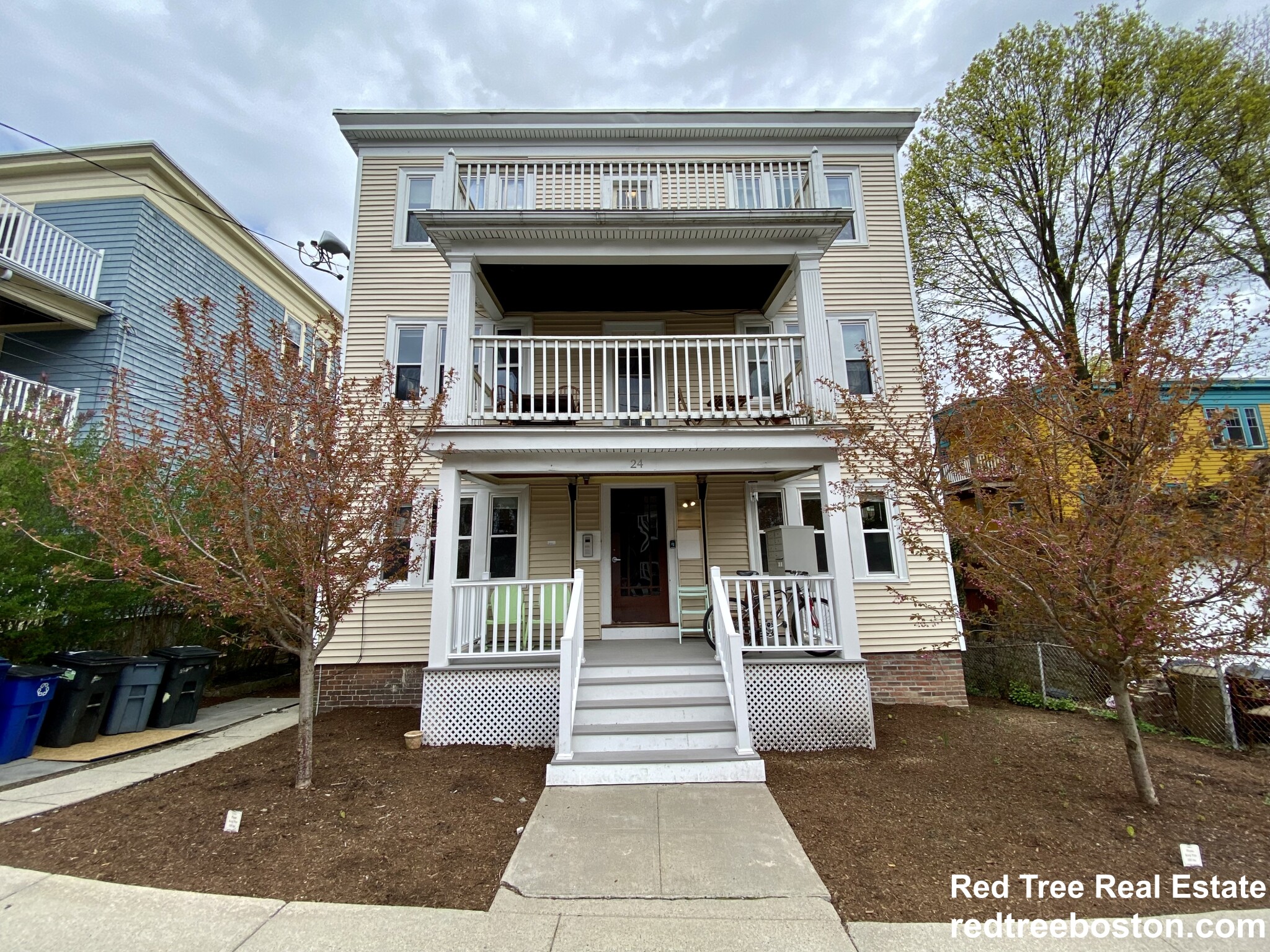 24 Saint Peter St, Jamaica Plain