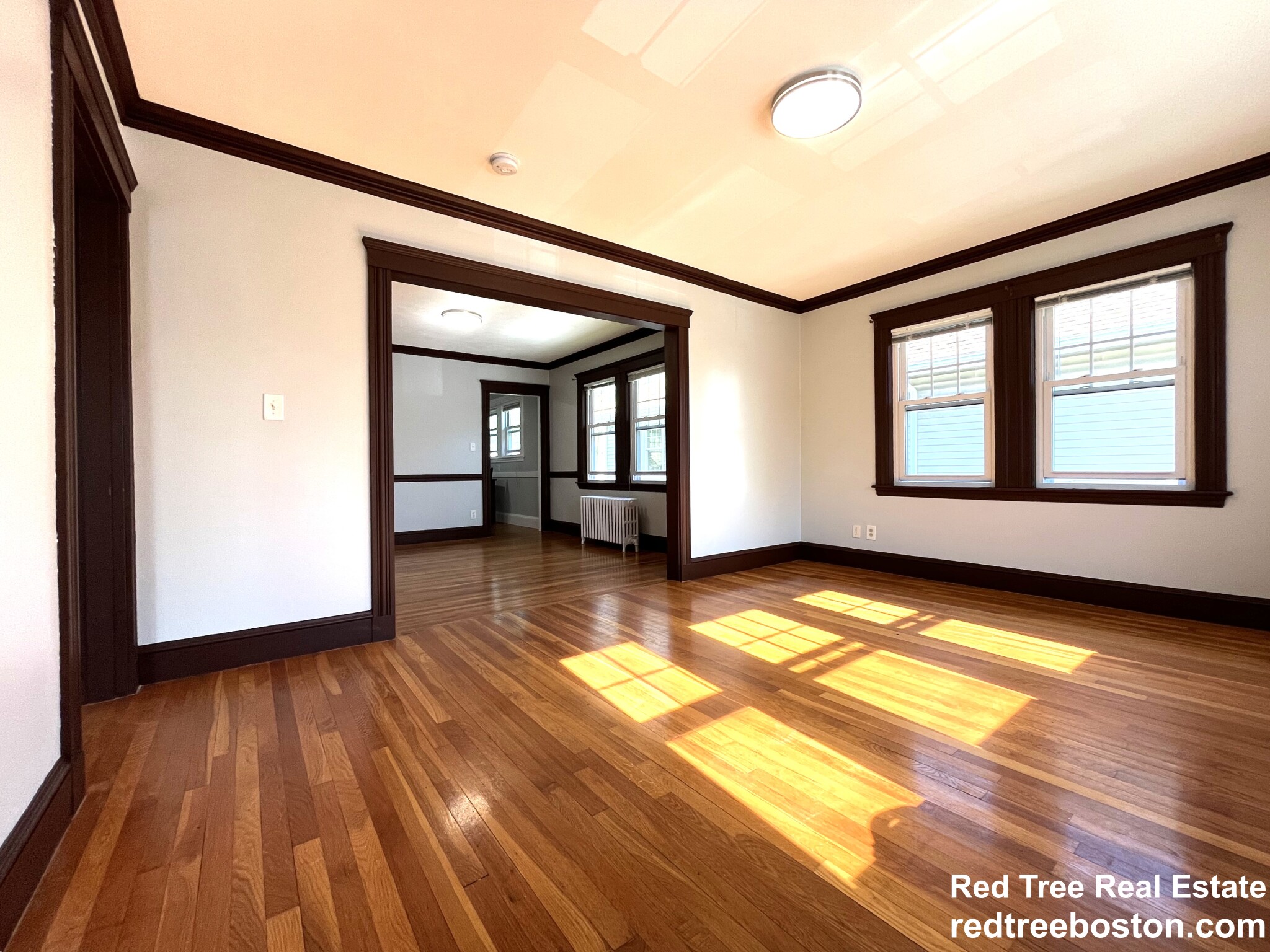 130 Grove St, West Roxbury