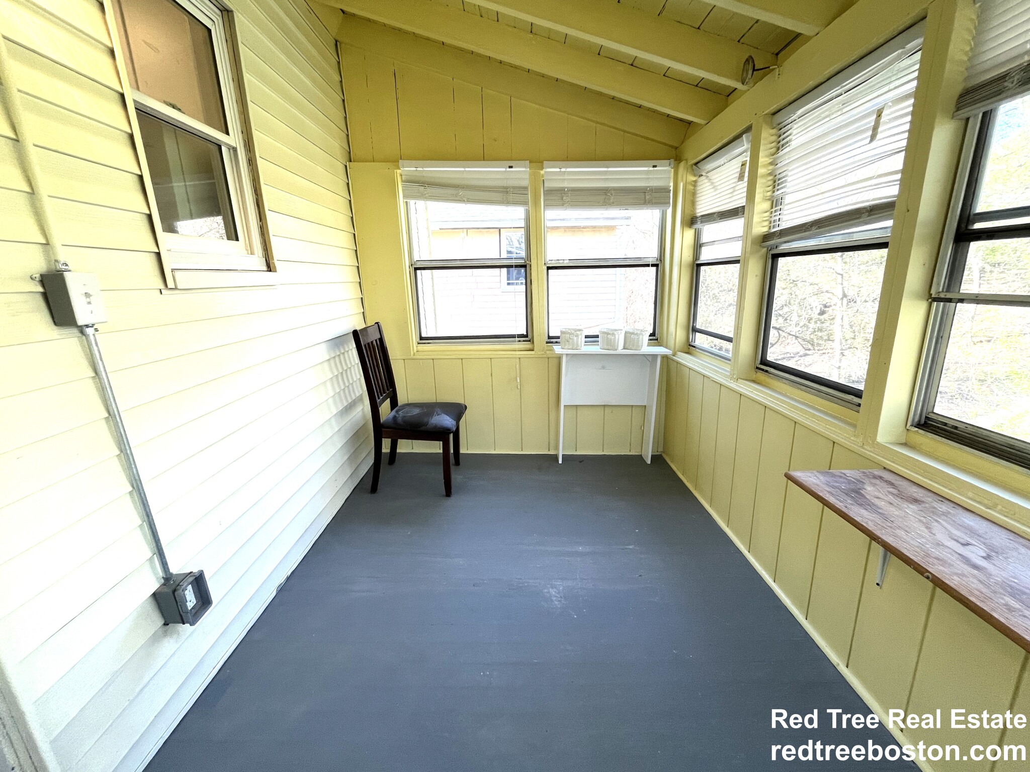 130 Grove St, West Roxbury