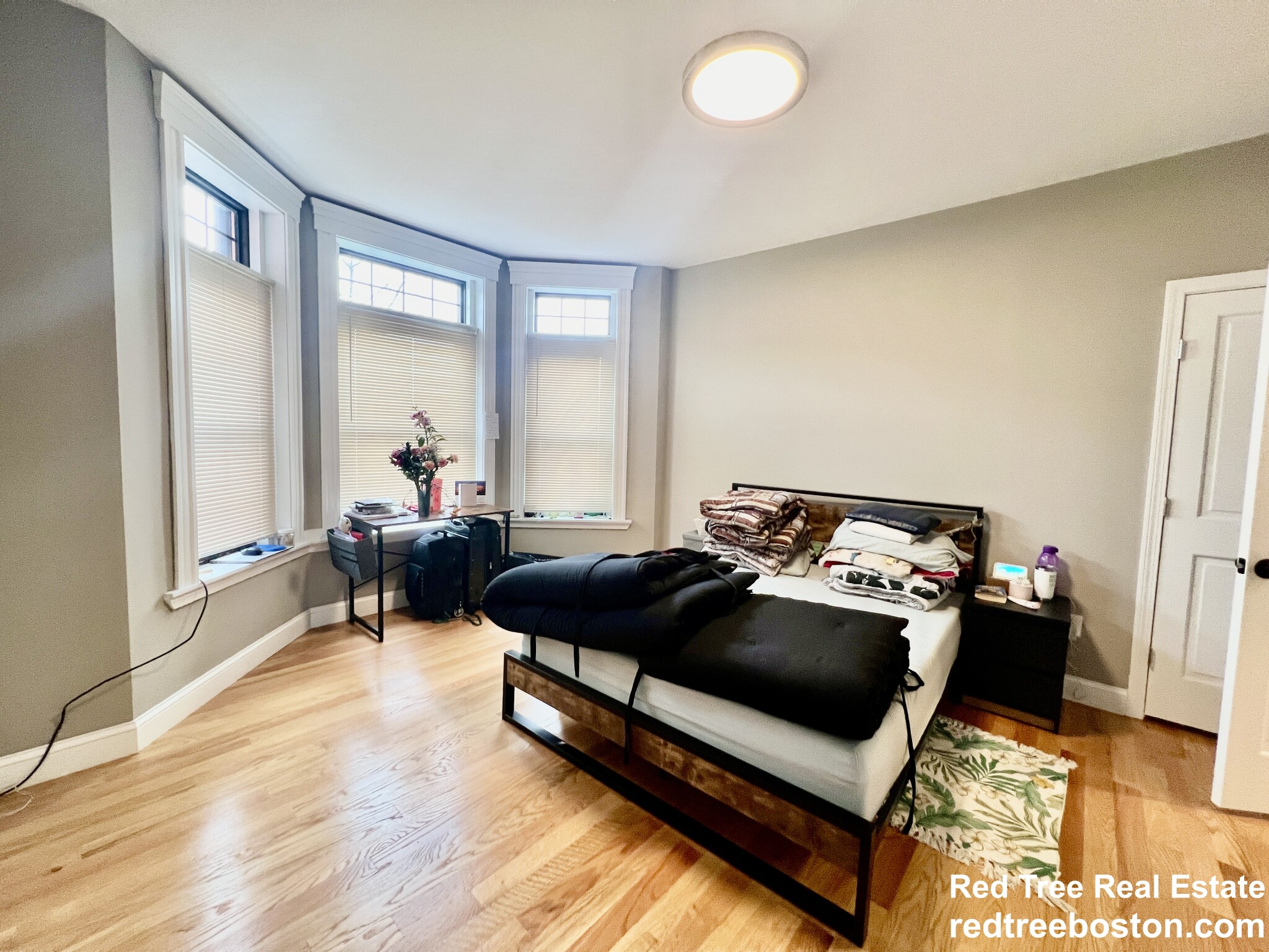 1914 Beacon St, Brighton