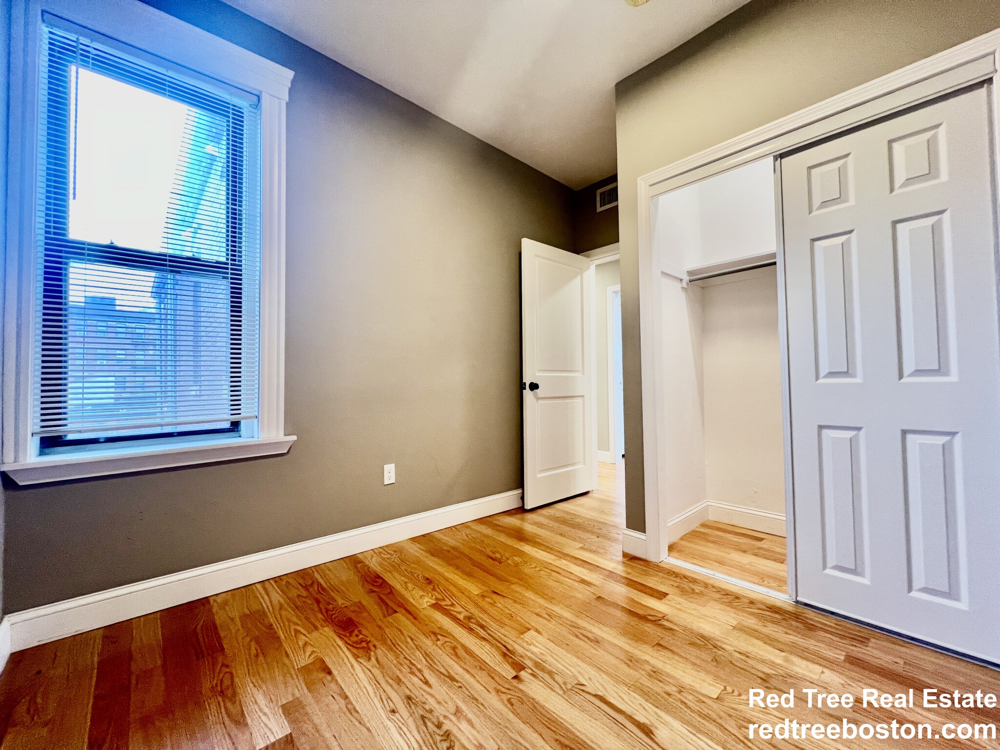 1914 Beacon St, Brighton